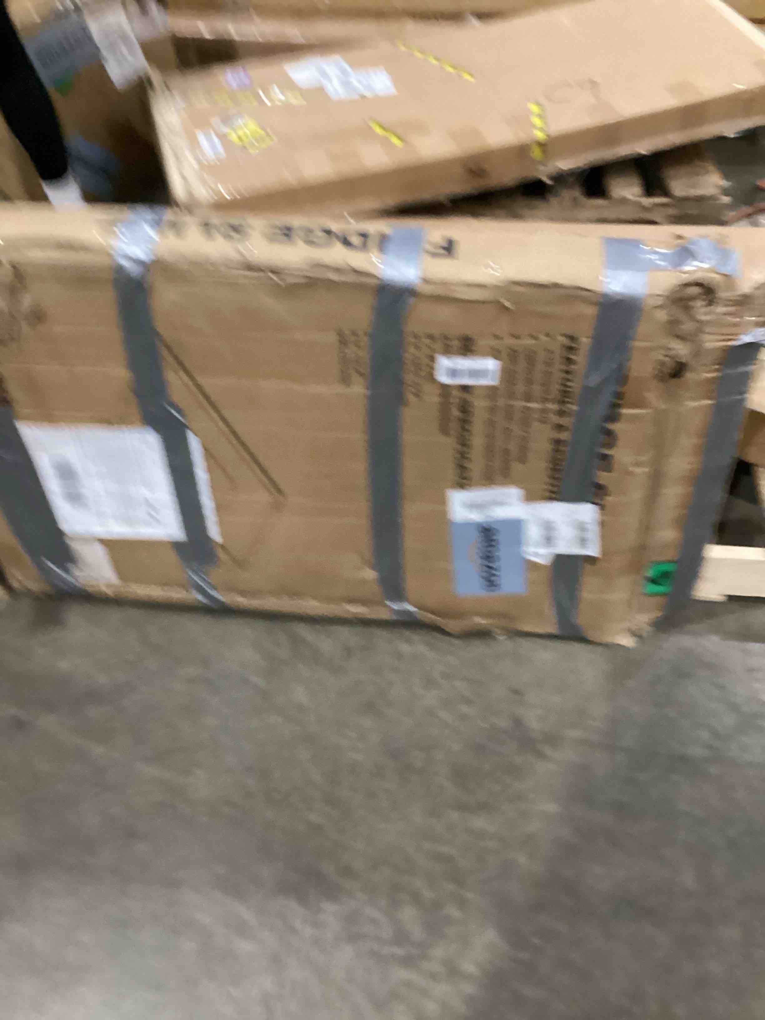 https://s3.amazonaws.com/lotting-images-prod/bidfta/PPE1581087_1746196103998.jpeg