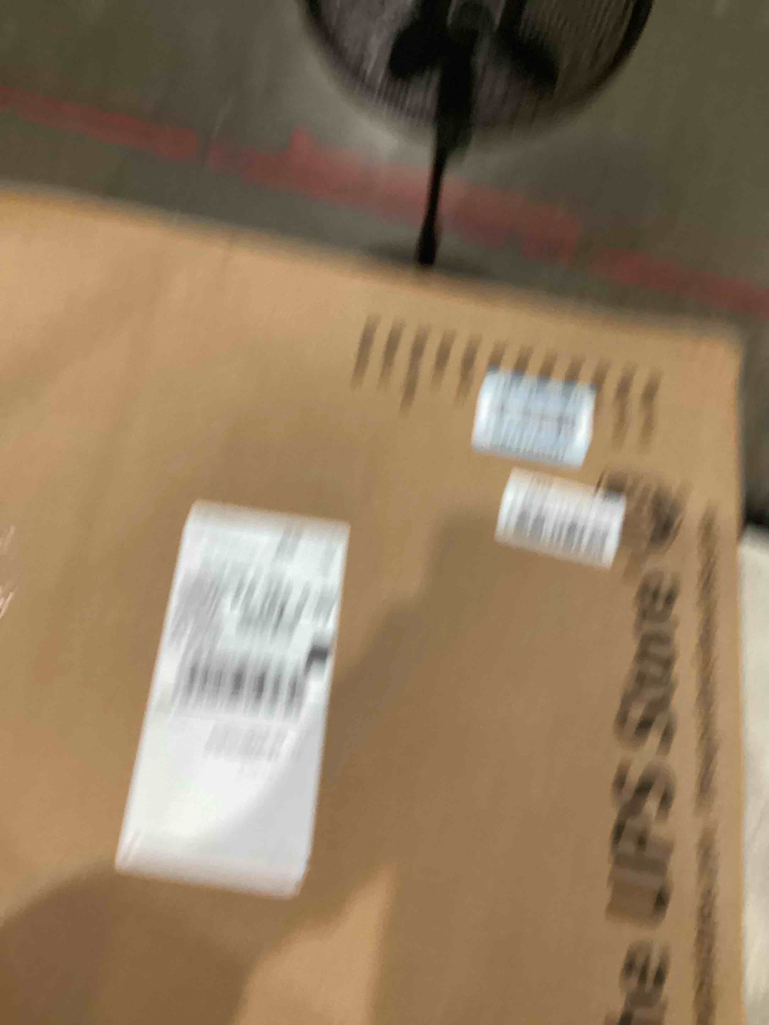 https://s3.amazonaws.com/lotting-images-prod/bidfta/PPE1581187_1746274316080.jpeg