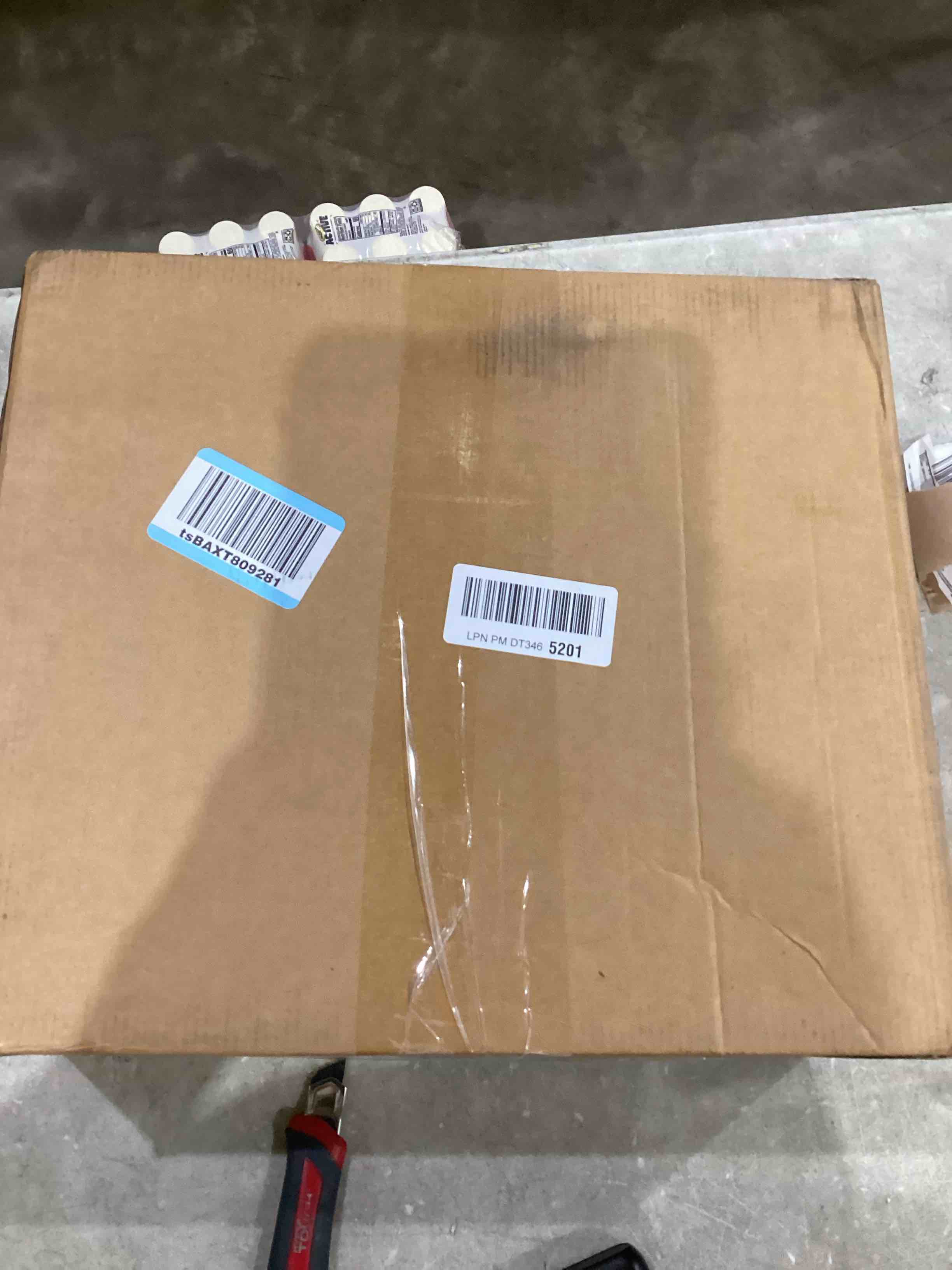 https://s3.amazonaws.com/lotting-images-prod/bidfta/PPE1581219_1746460358367.jpeg