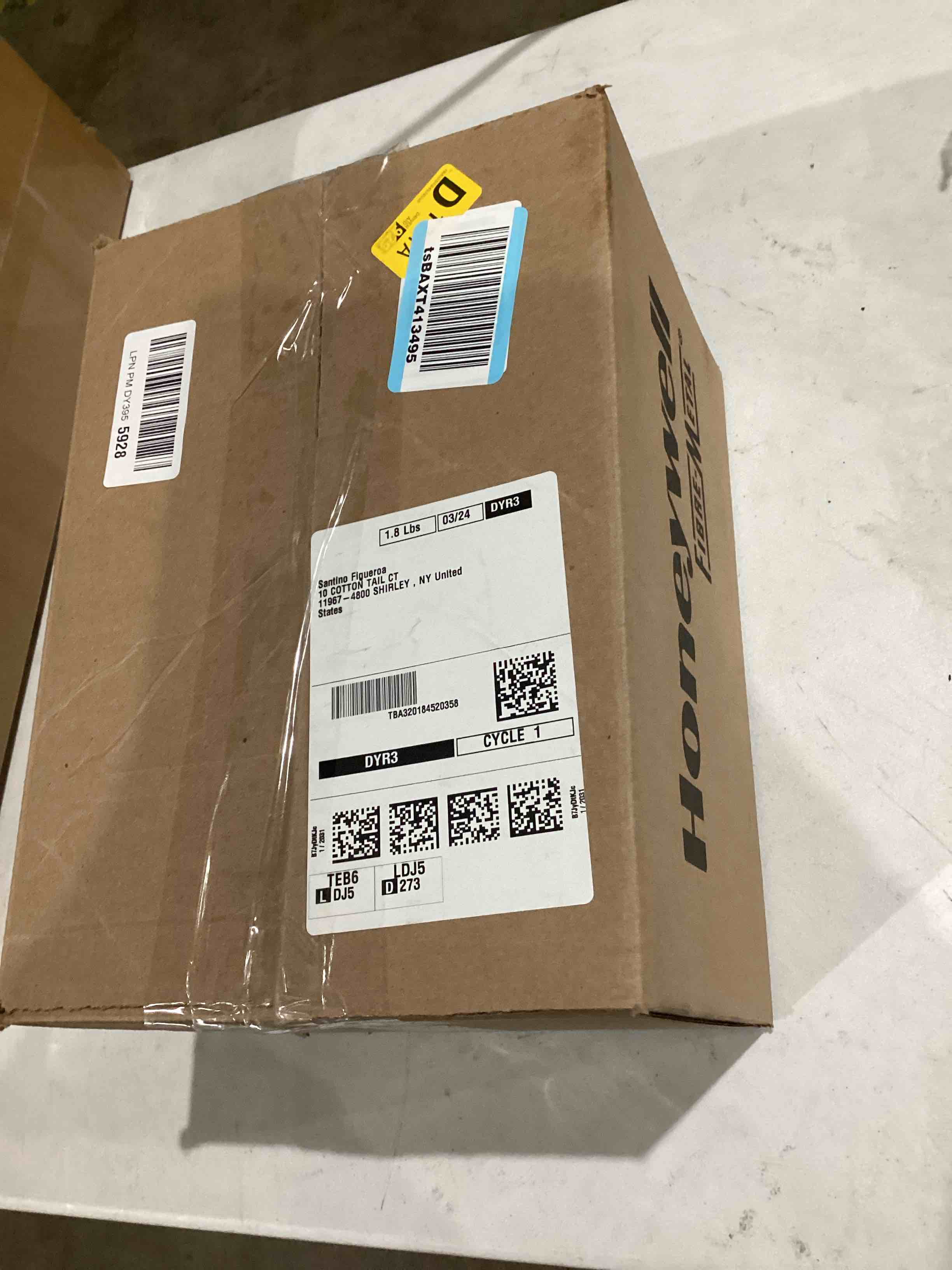 https://s3.amazonaws.com/lotting-images-prod/bidfta/PPE1581537_1746703140824.jpeg