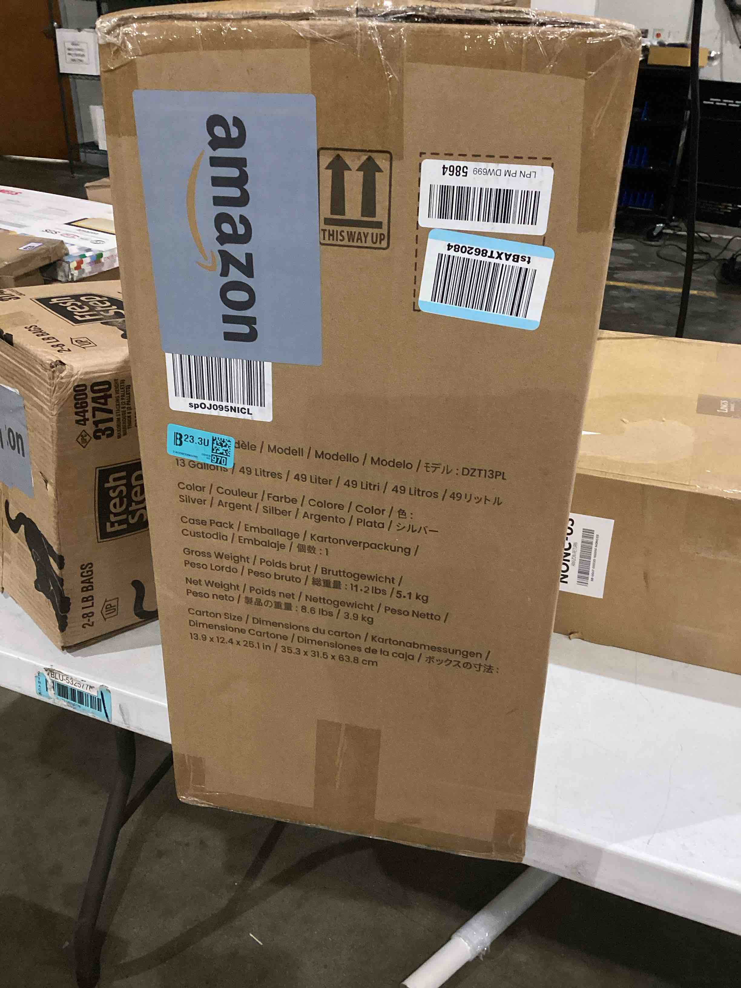 https://s3.amazonaws.com/lotting-images-prod/bidfta/PPE1581575_1746712542698.jpeg
