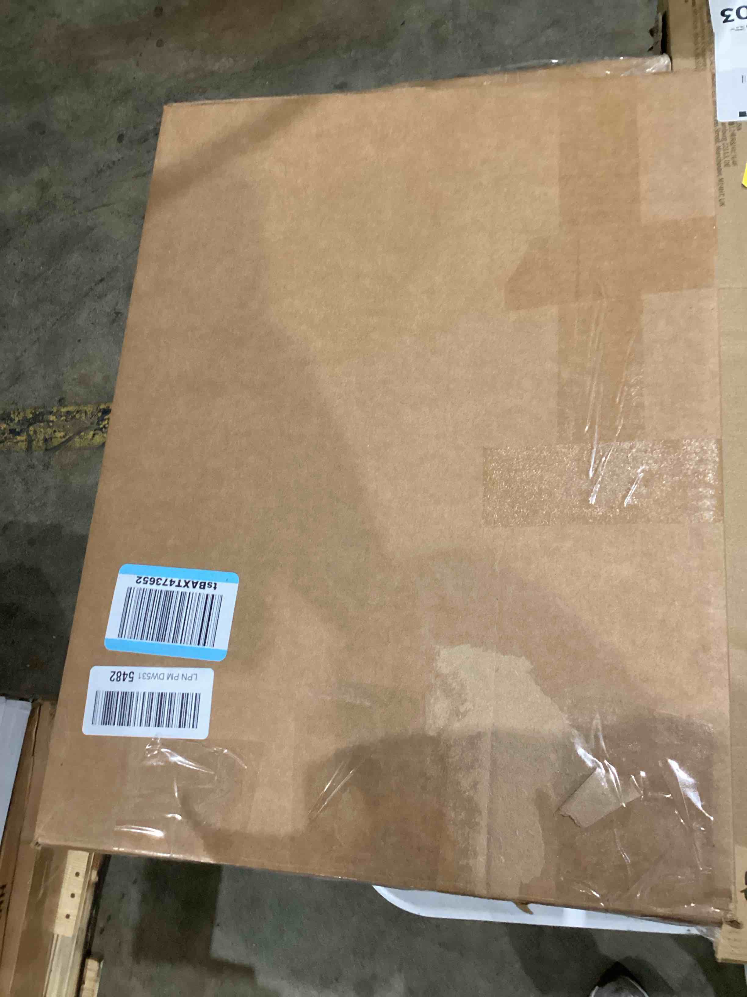 https://s3.amazonaws.com/lotting-images-prod/bidfta/PPE1581625_1746791430315.jpeg