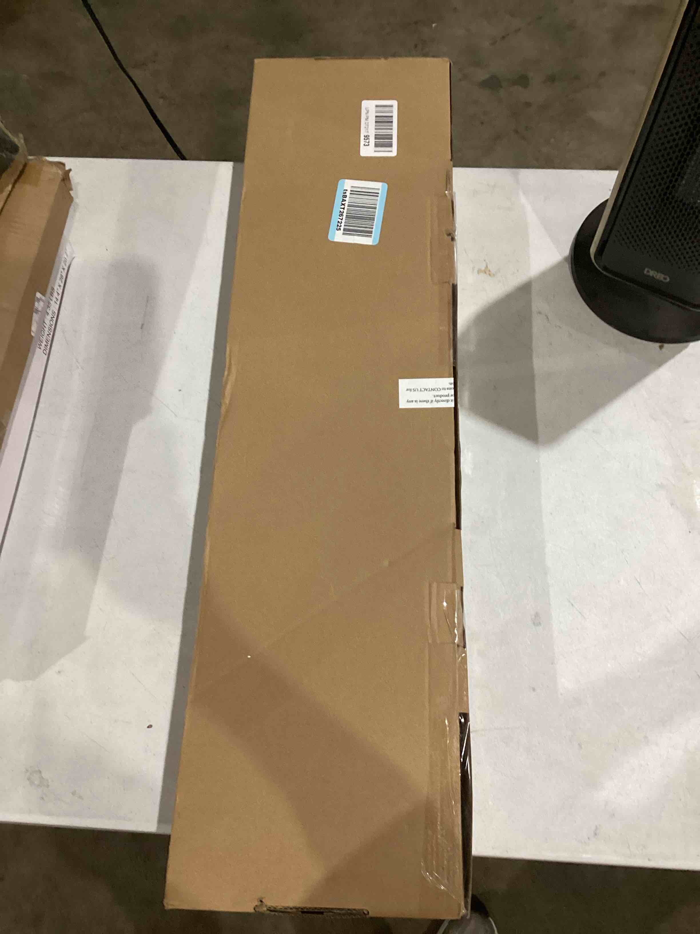 https://s3.amazonaws.com/lotting-images-prod/bidfta/PPE1581643_1746792766234.jpeg