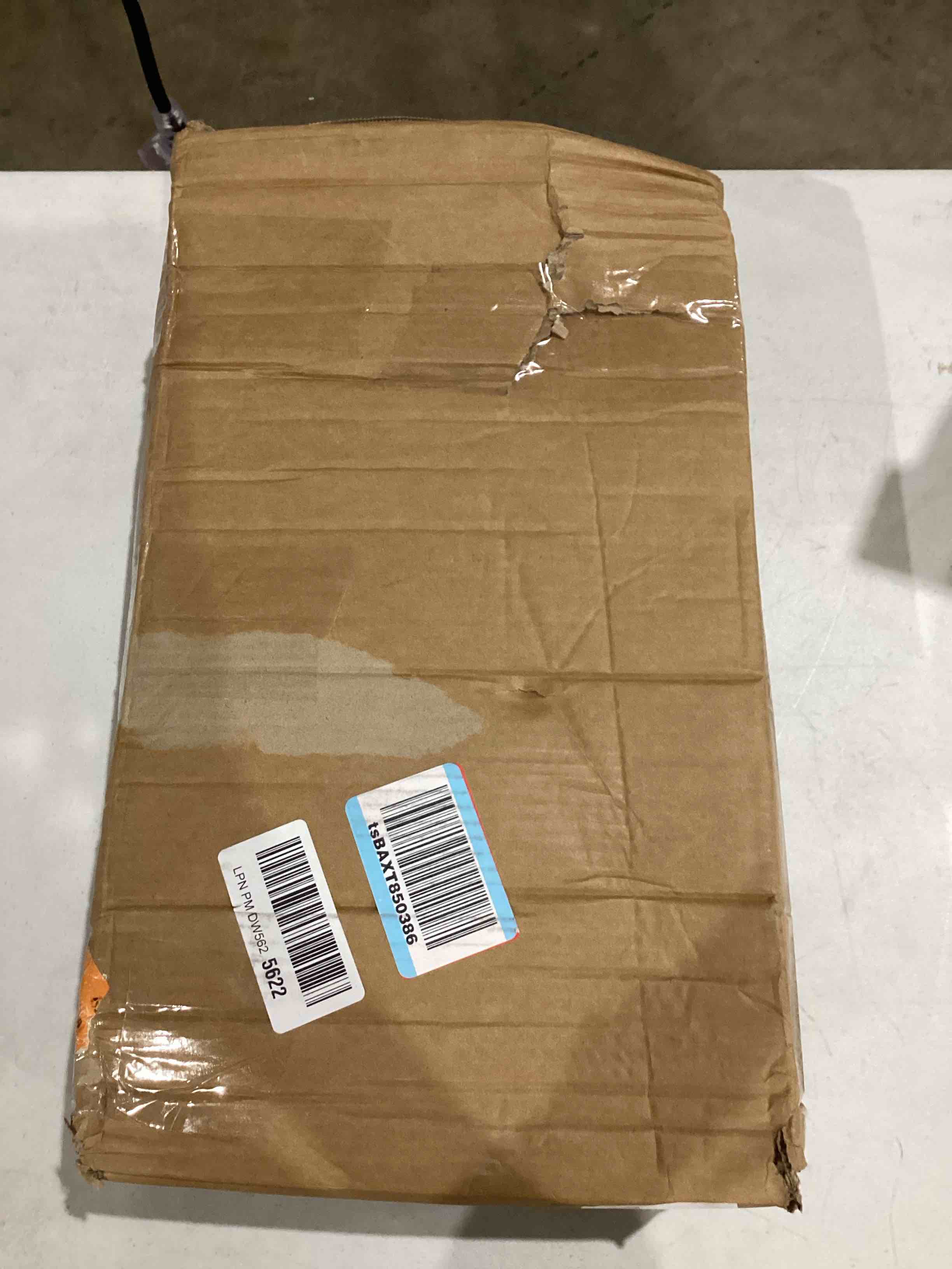 https://s3.amazonaws.com/lotting-images-prod/bidfta/PPE1581705_1746809391236.jpeg