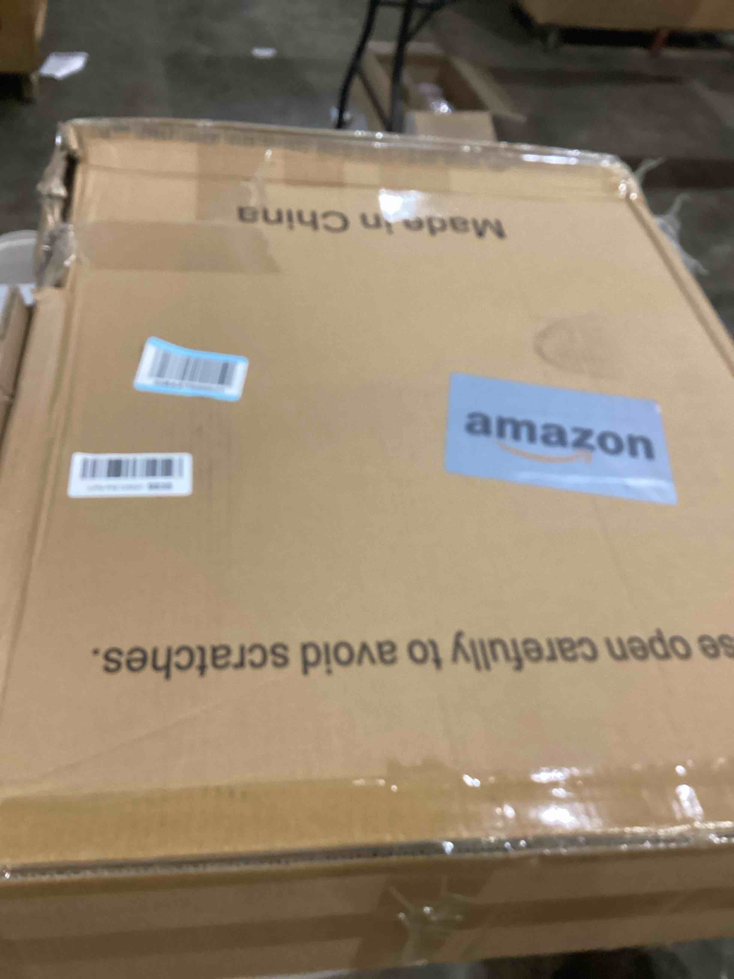 https://s3.amazonaws.com/lotting-images-prod/bidfta/PPE1581859_1747399716763.jpeg