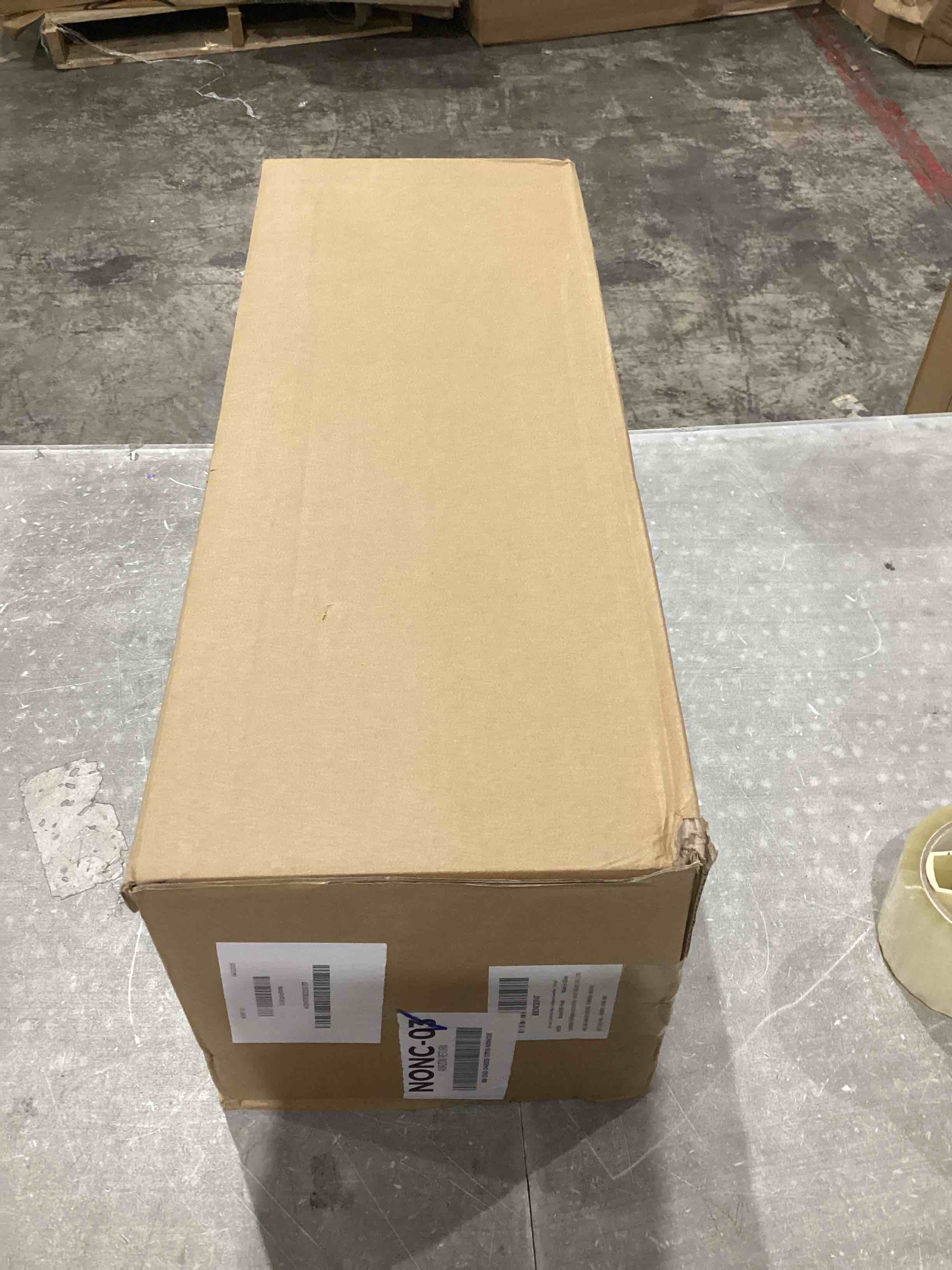 https://s3.amazonaws.com/lotting-images-prod/bidfta/PPE1582431_1745859588049.jpeg