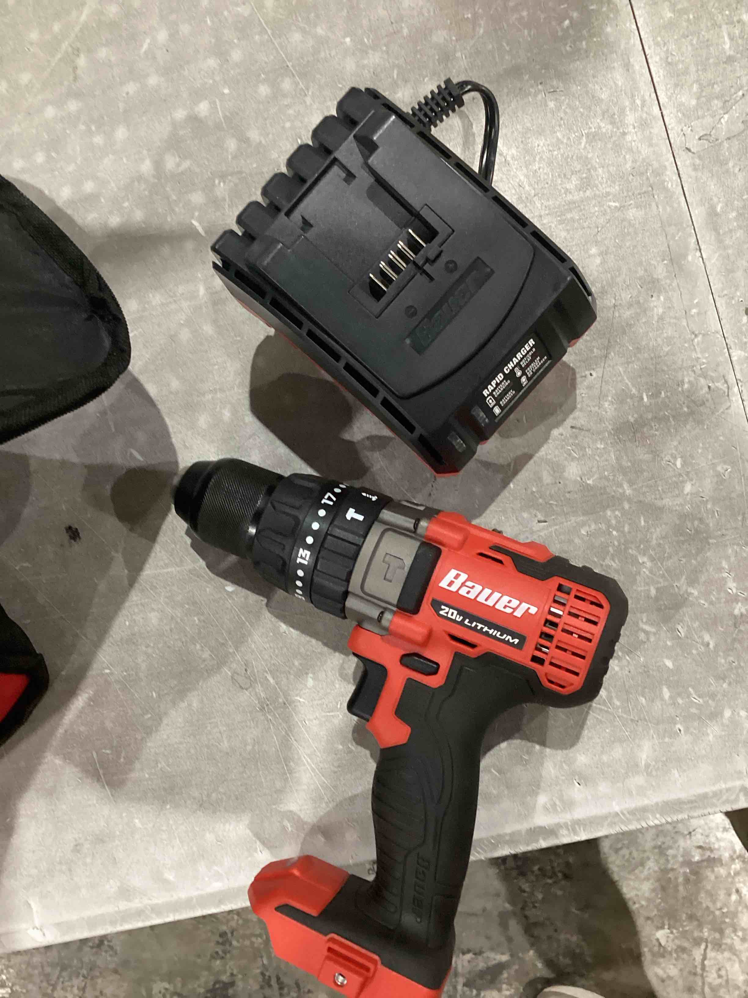 https://s3.amazonaws.com/lotting-images-prod/bidfta/PPE1582537_1745948227948.jpeg