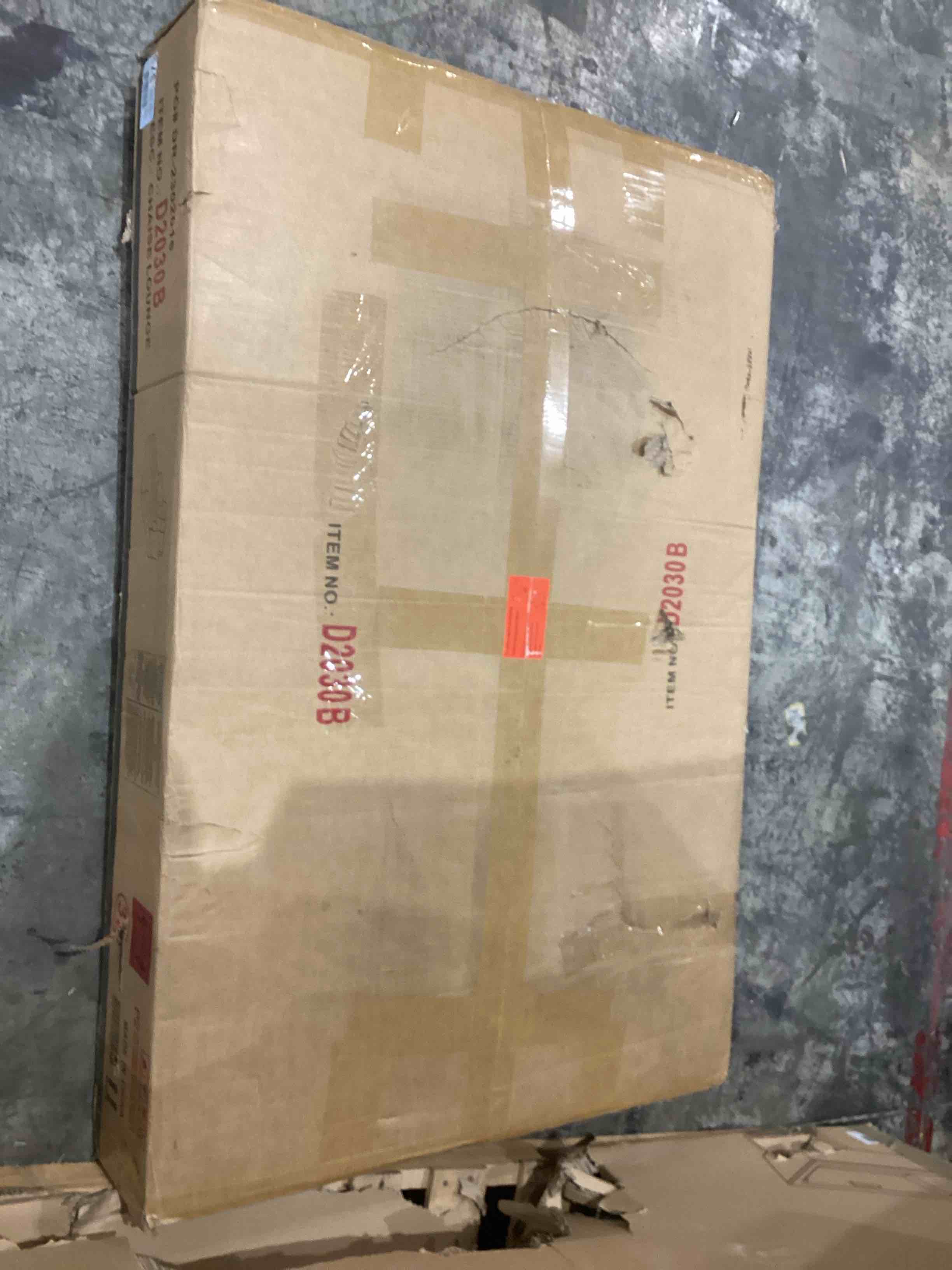 https://s3.amazonaws.com/lotting-images-prod/bidfta/PPE1582663_1746027594032.jpeg