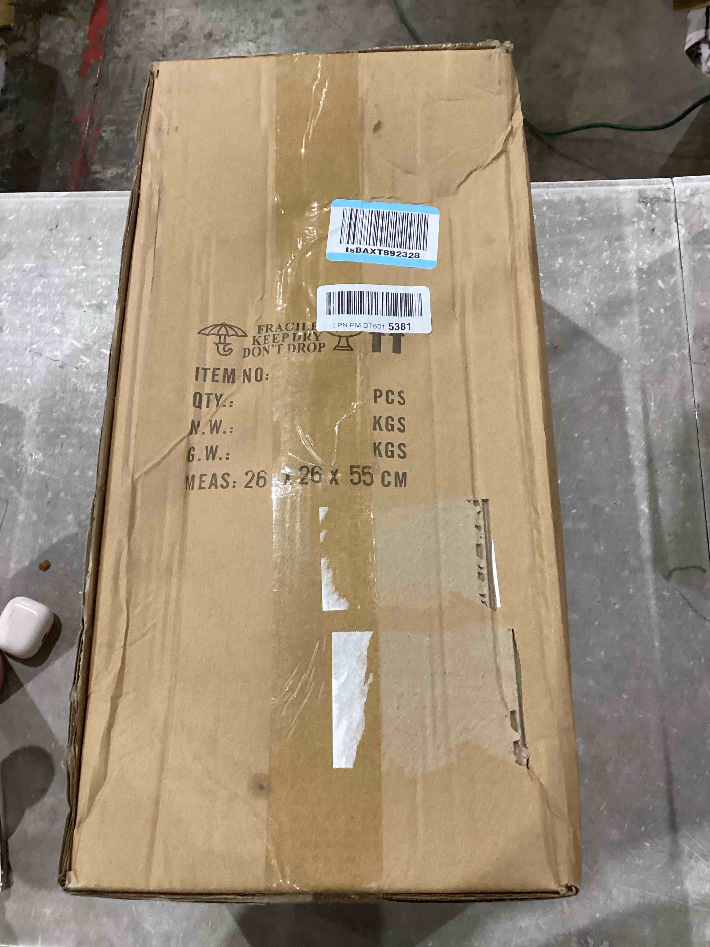 https://s3.amazonaws.com/lotting-images-prod/bidfta/PPE1582929_1746204915817.jpeg