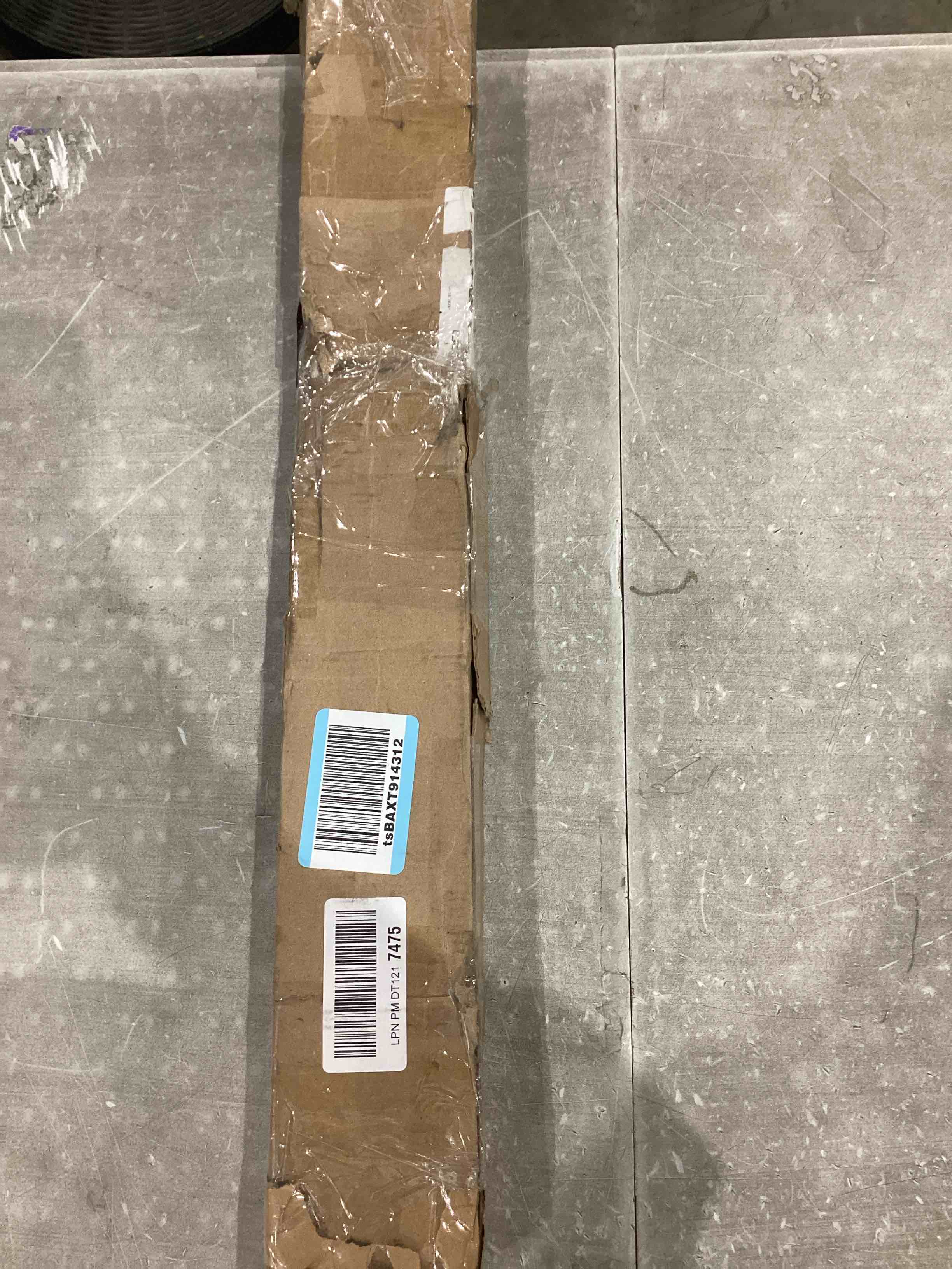 https://s3.amazonaws.com/lotting-images-prod/bidfta/PPE1582937_1746209277712.jpeg