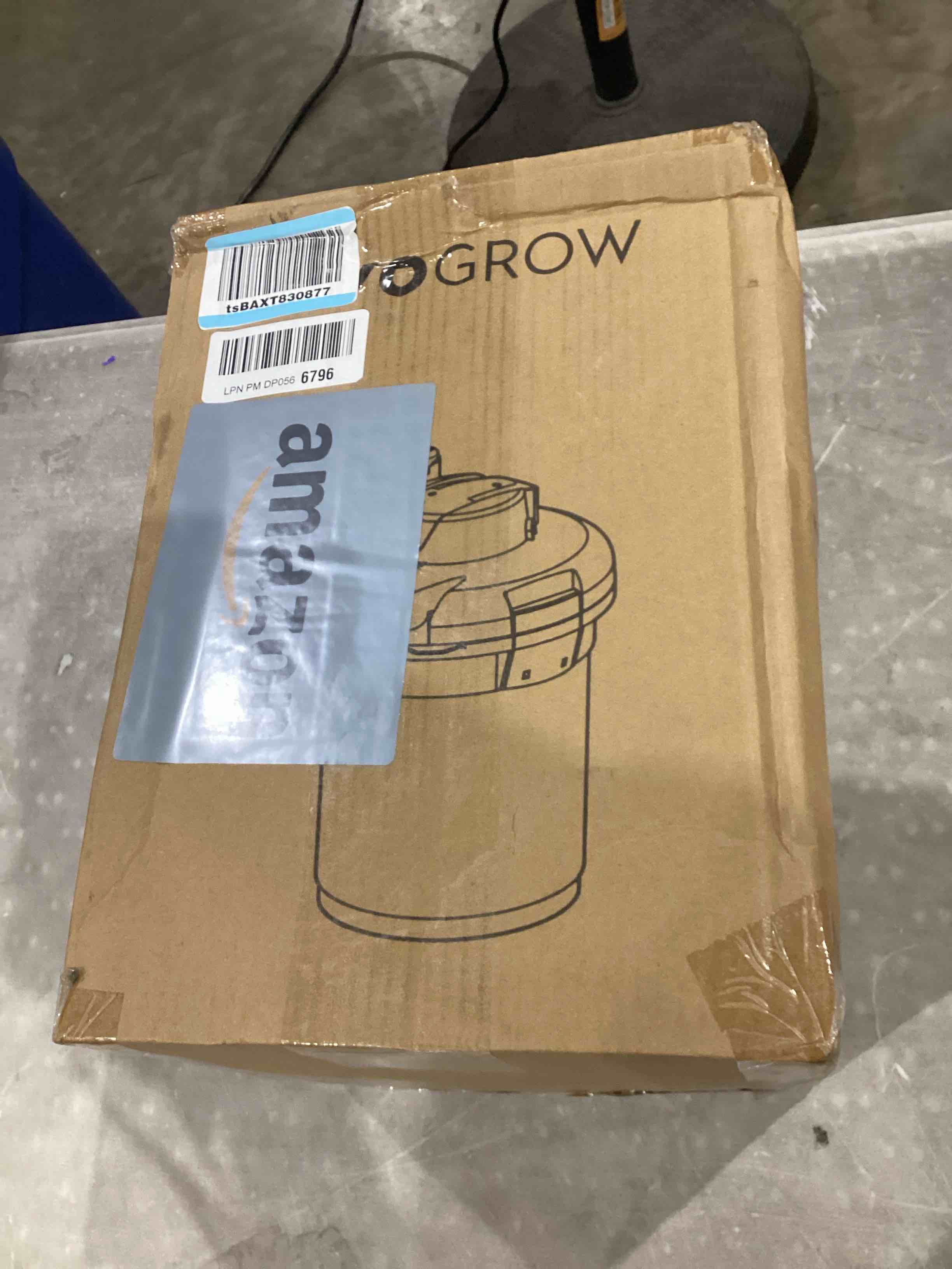 https://s3.amazonaws.com/lotting-images-prod/bidfta/PPE1582938_1746209231067.jpeg
