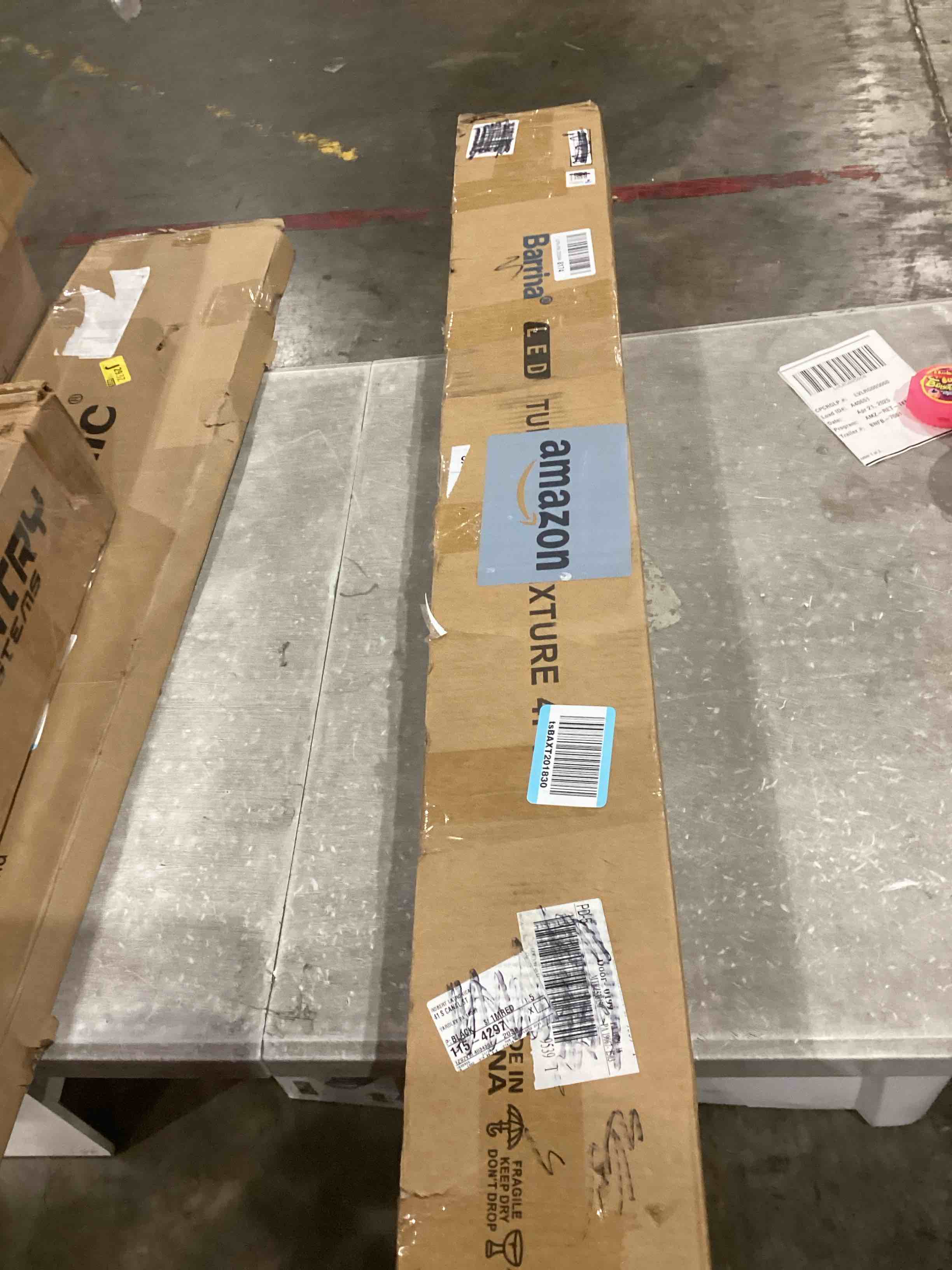 https://s3.amazonaws.com/lotting-images-prod/bidfta/PPE1583009_1746443933415.jpeg