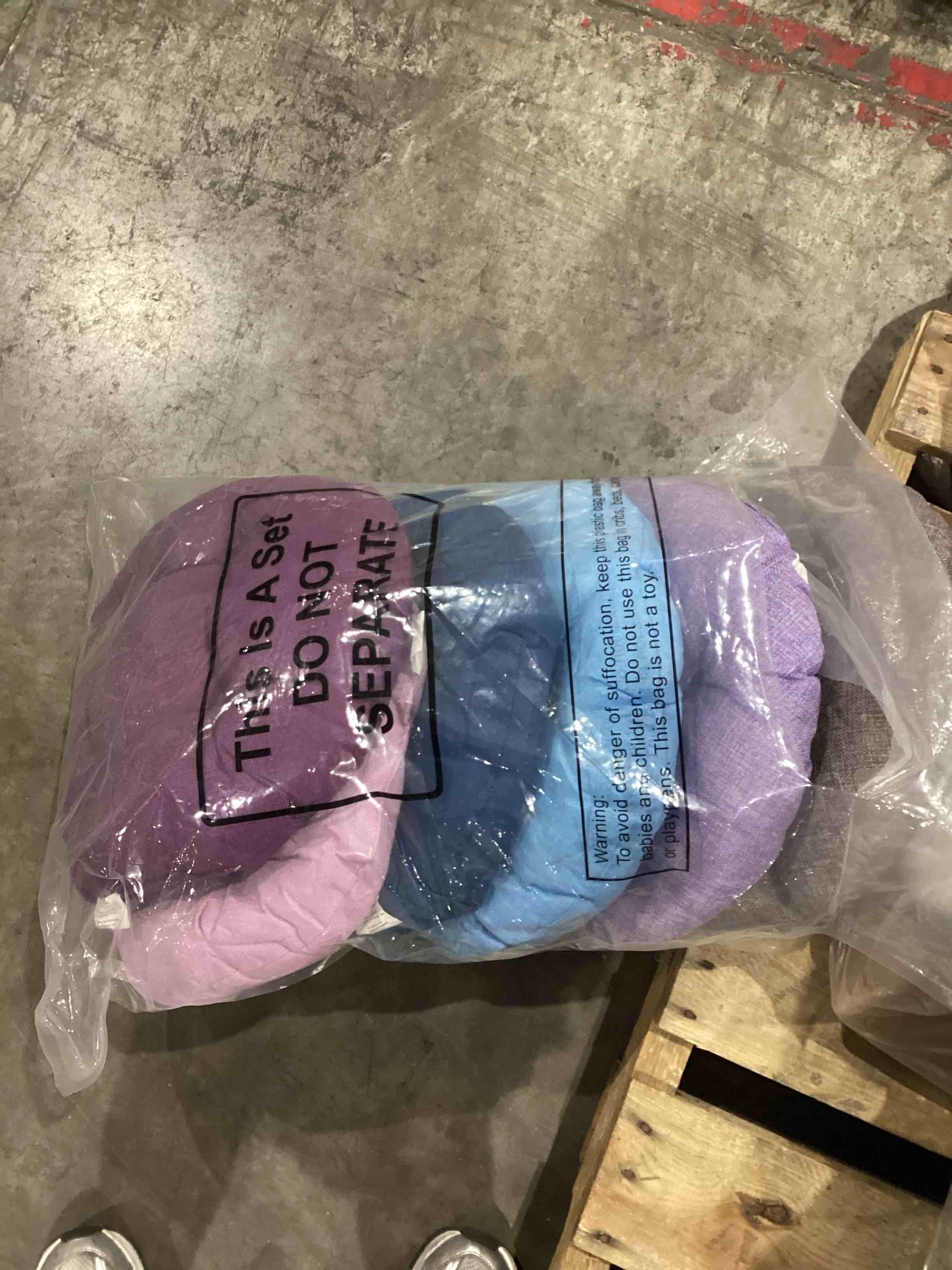 https://s3.amazonaws.com/lotting-images-prod/bidfta/PPE1583042_1746449563867.jpeg