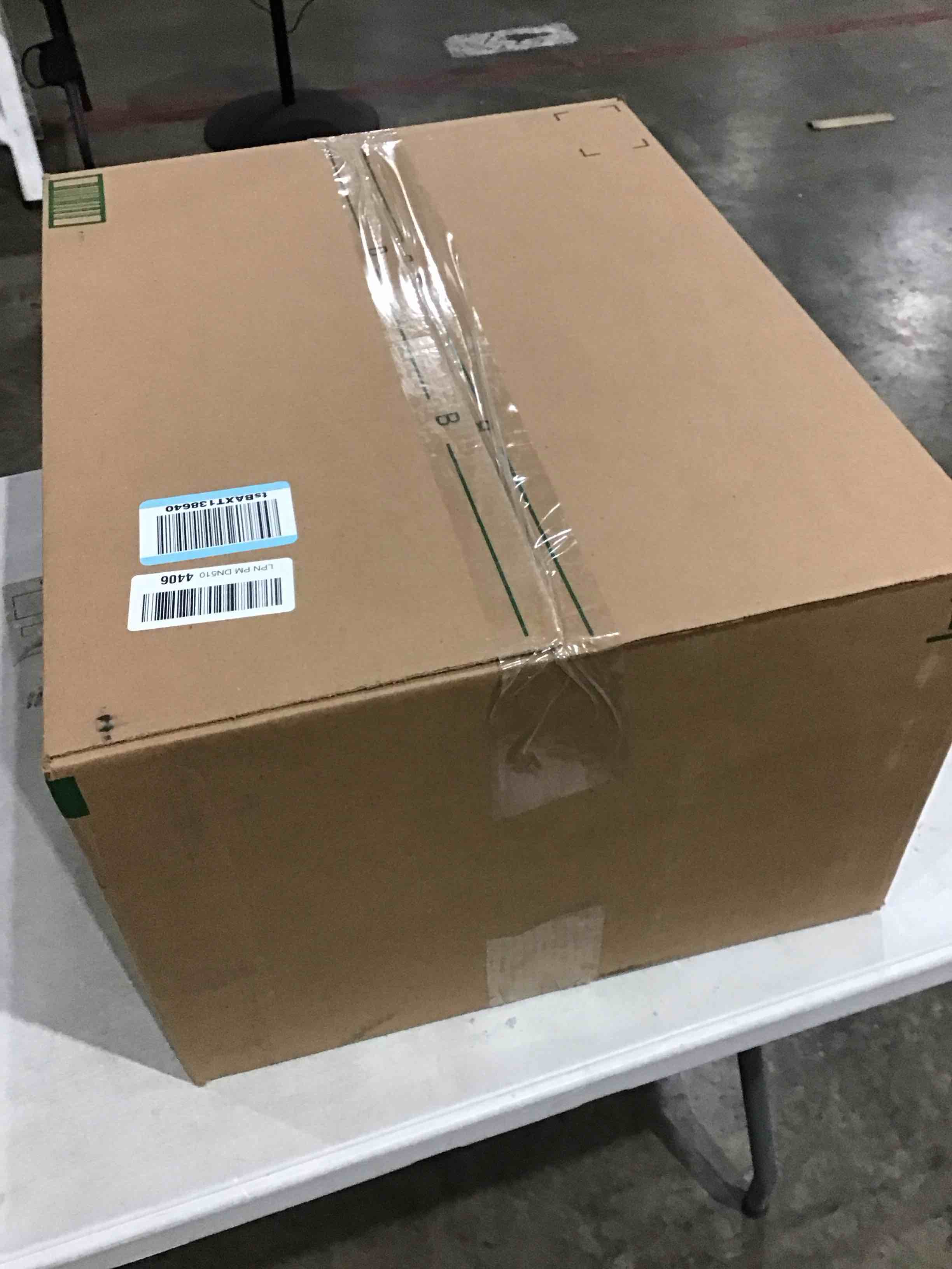 https://s3.amazonaws.com/lotting-images-prod/bidfta/PPE1583885_1746704339931.jpeg