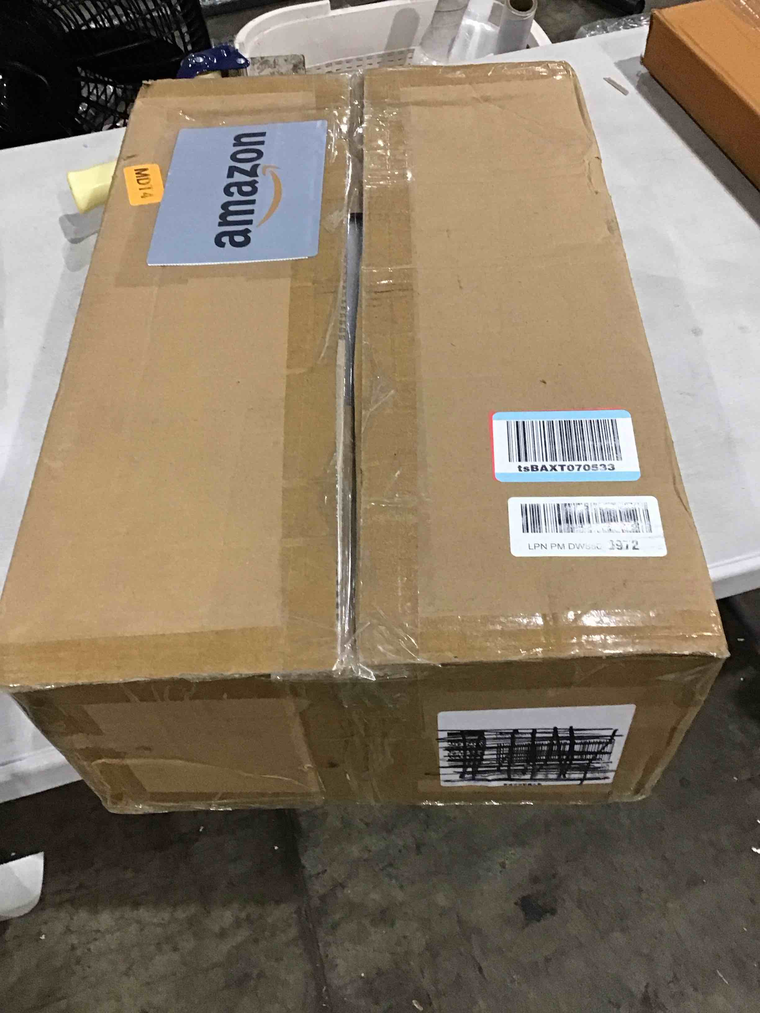 https://s3.amazonaws.com/lotting-images-prod/bidfta/PPE1583905_1746718402947.jpeg