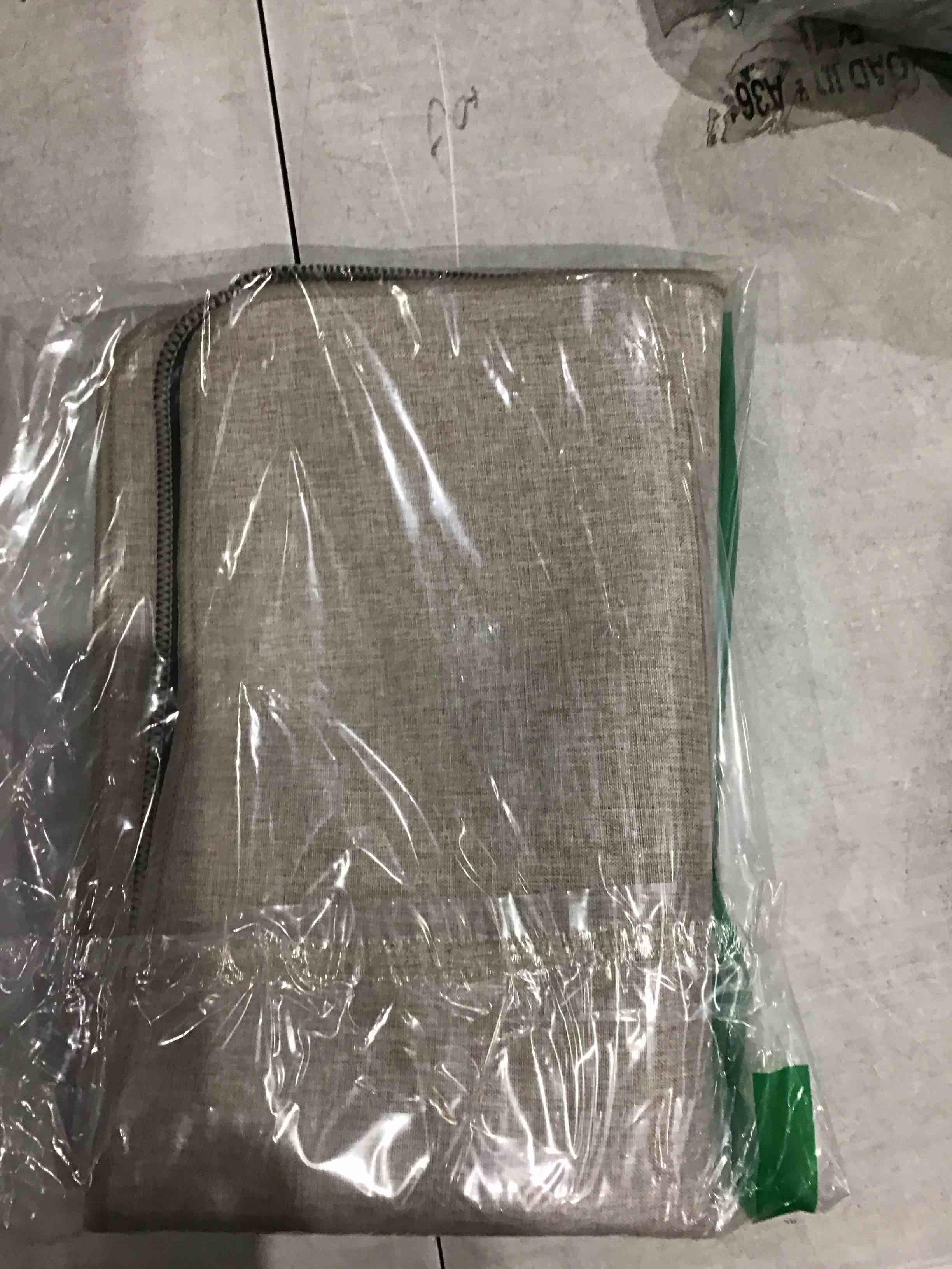 https://s3.amazonaws.com/lotting-images-prod/bidfta/PPE1587374_1746457137150.jpeg