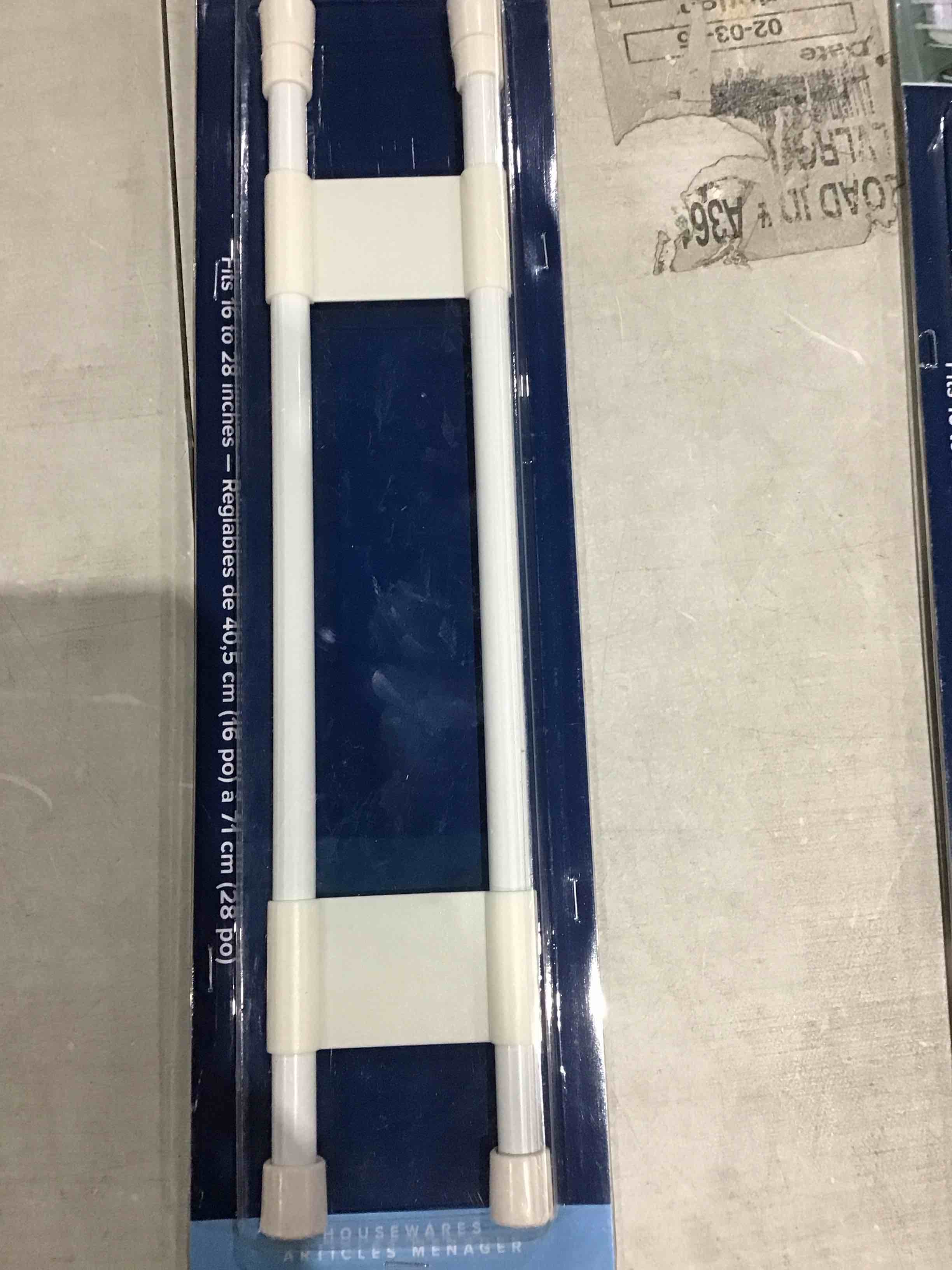 https://s3.amazonaws.com/lotting-images-prod/bidfta/PPE1587389_1746464006159.jpeg