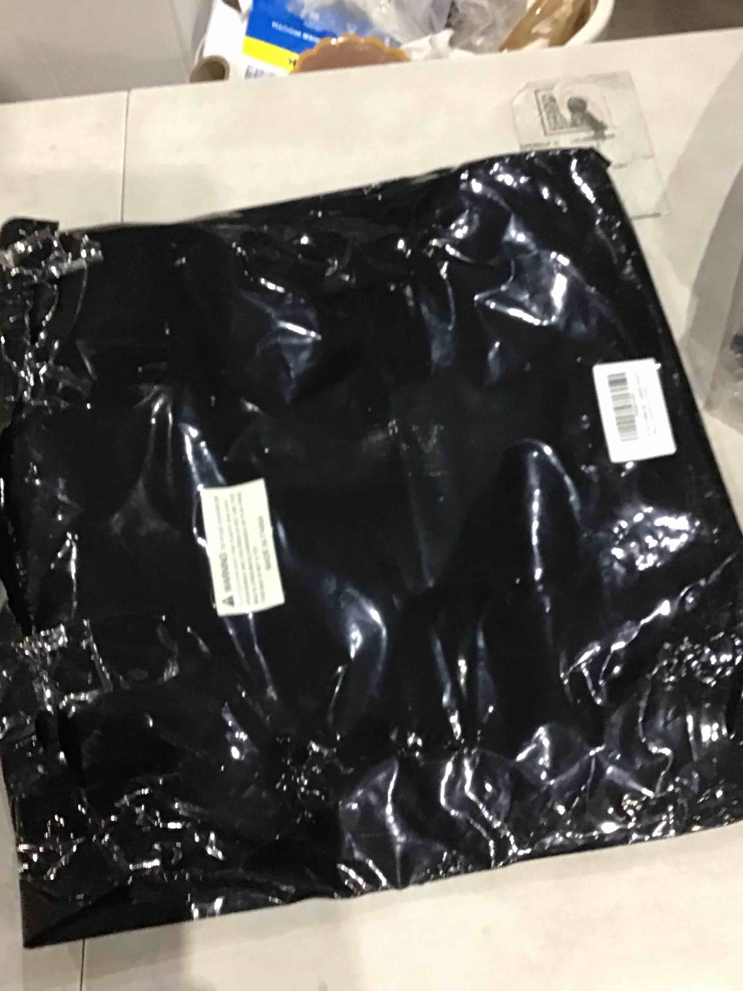https://s3.amazonaws.com/lotting-images-prod/bidfta/PPE1587428_1746467708412.jpeg