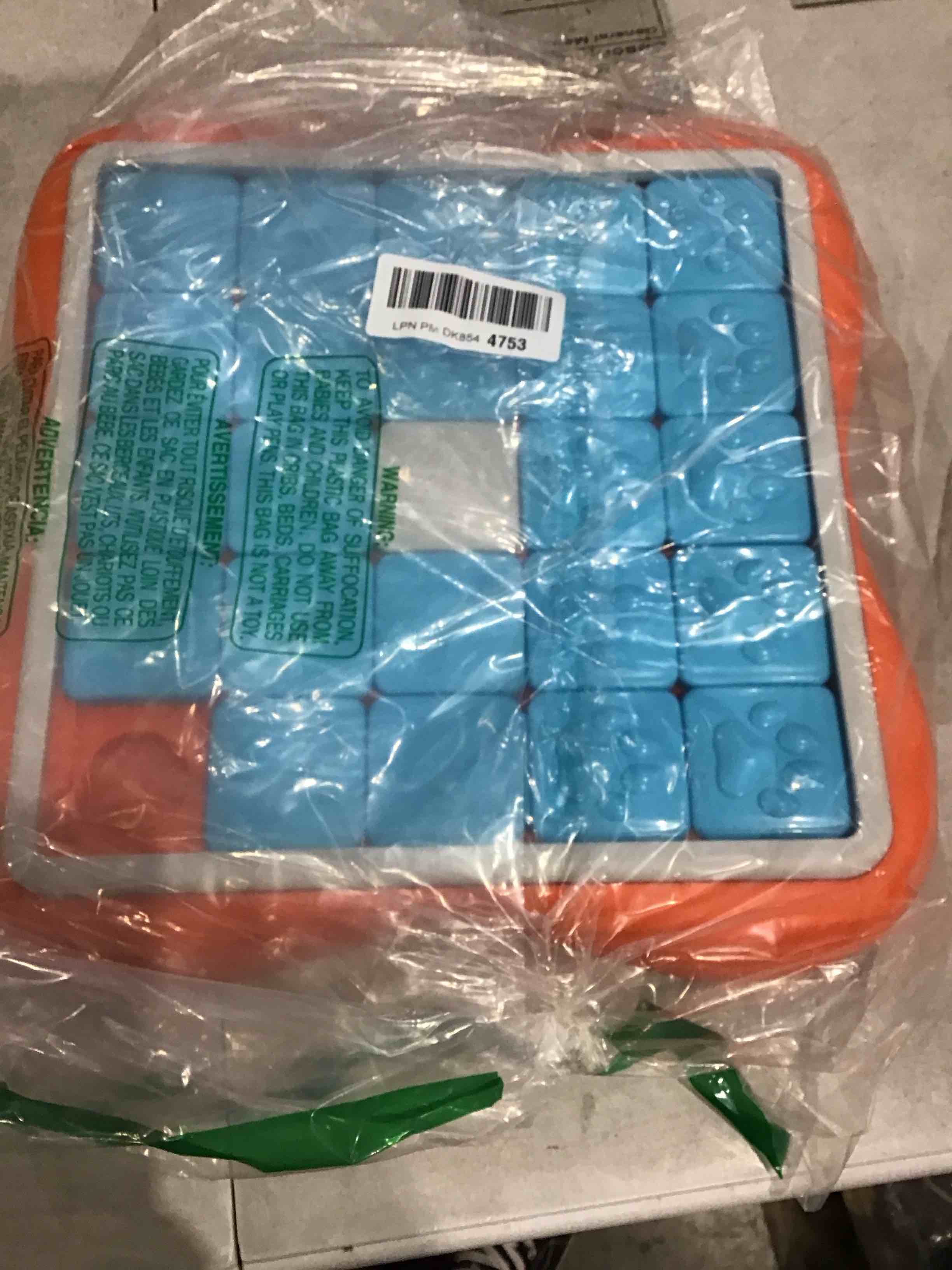 https://s3.amazonaws.com/lotting-images-prod/bidfta/PPE1587438_1746466861921.jpeg