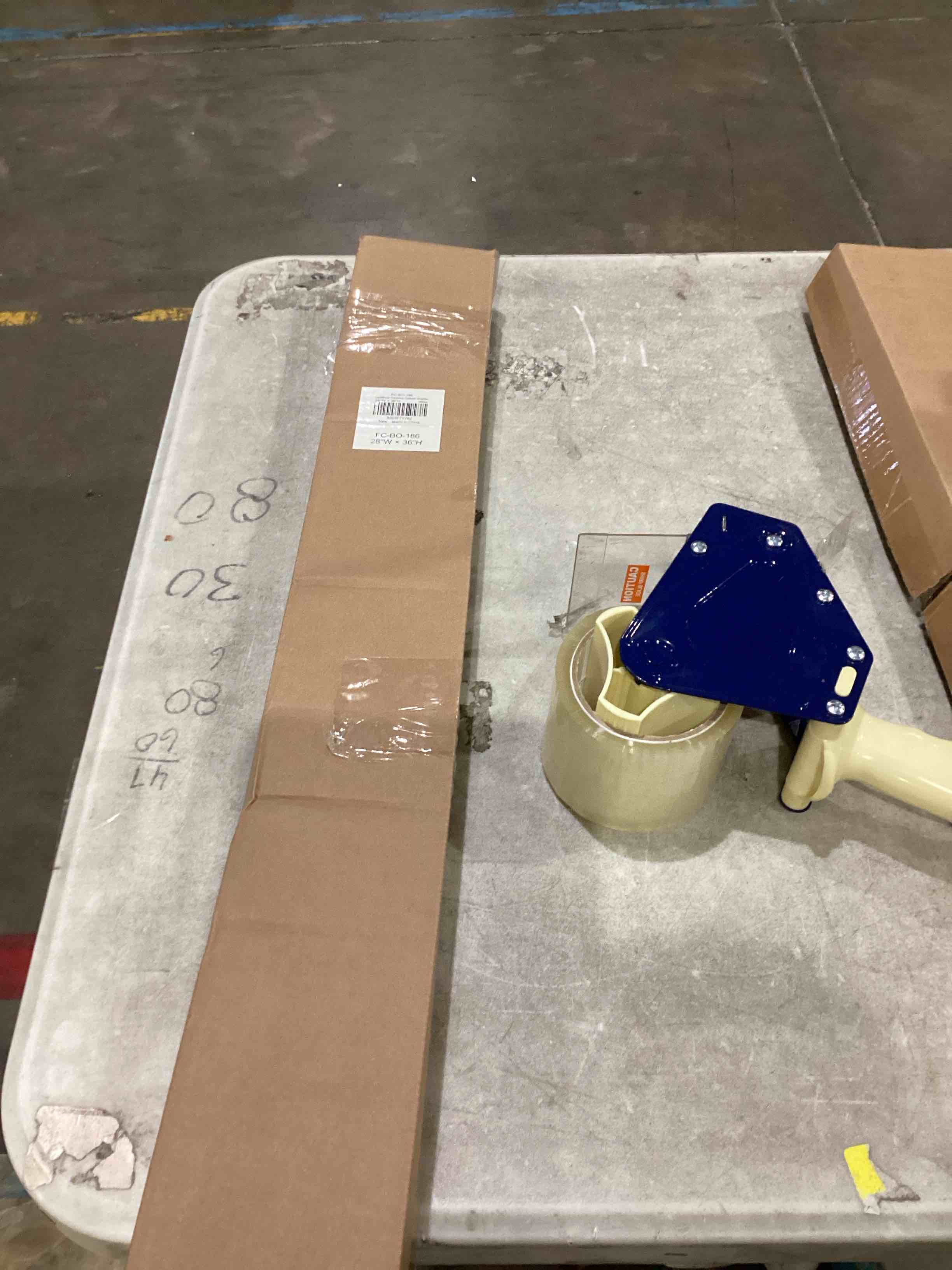 https://s3.amazonaws.com/lotting-images-prod/bidfta/PPE1588330_1751973280809.jpeg