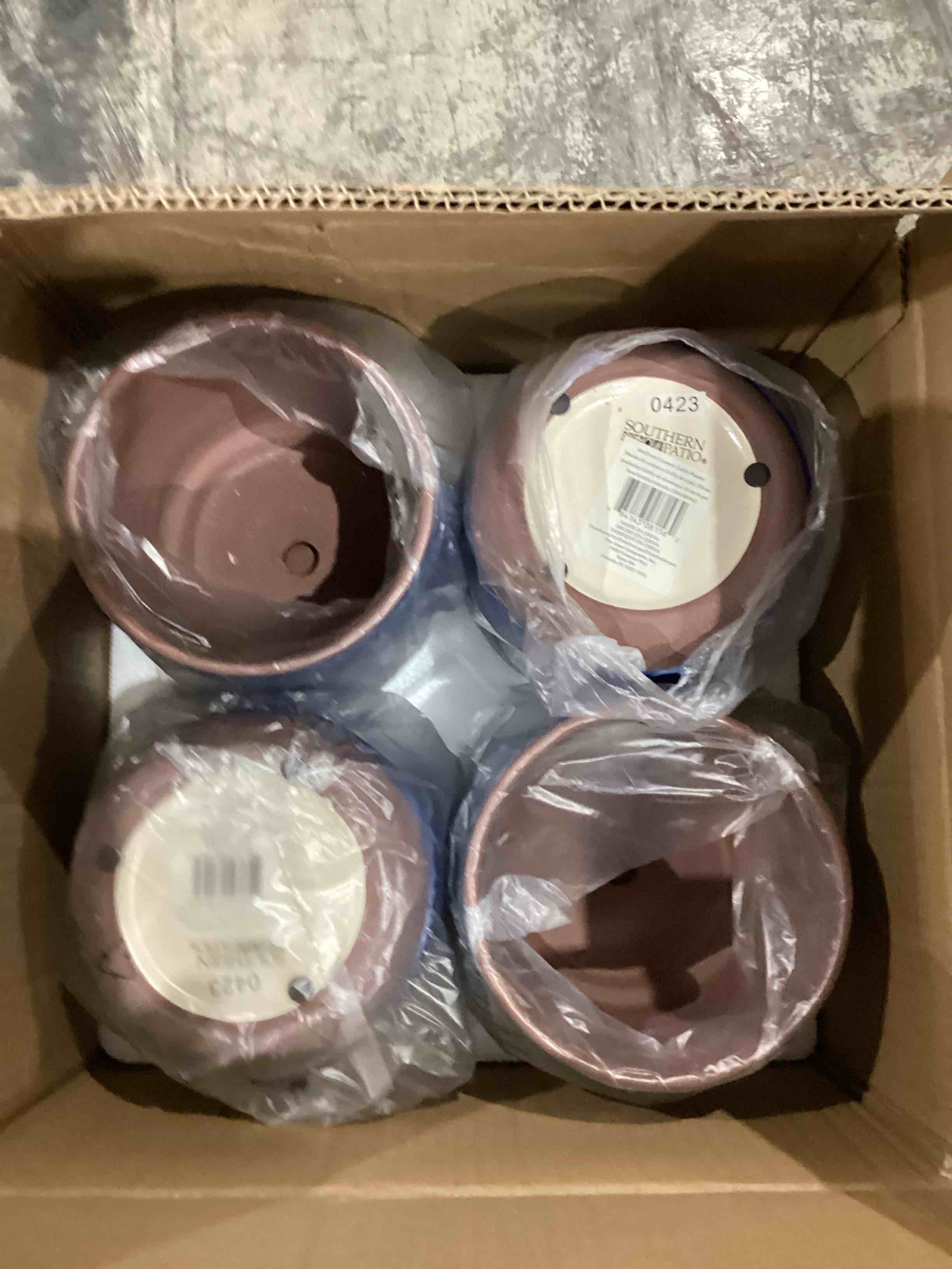 https://s3.amazonaws.com/lotting-images-prod/bidfta/PPE1588960_1752583444825.jpeg