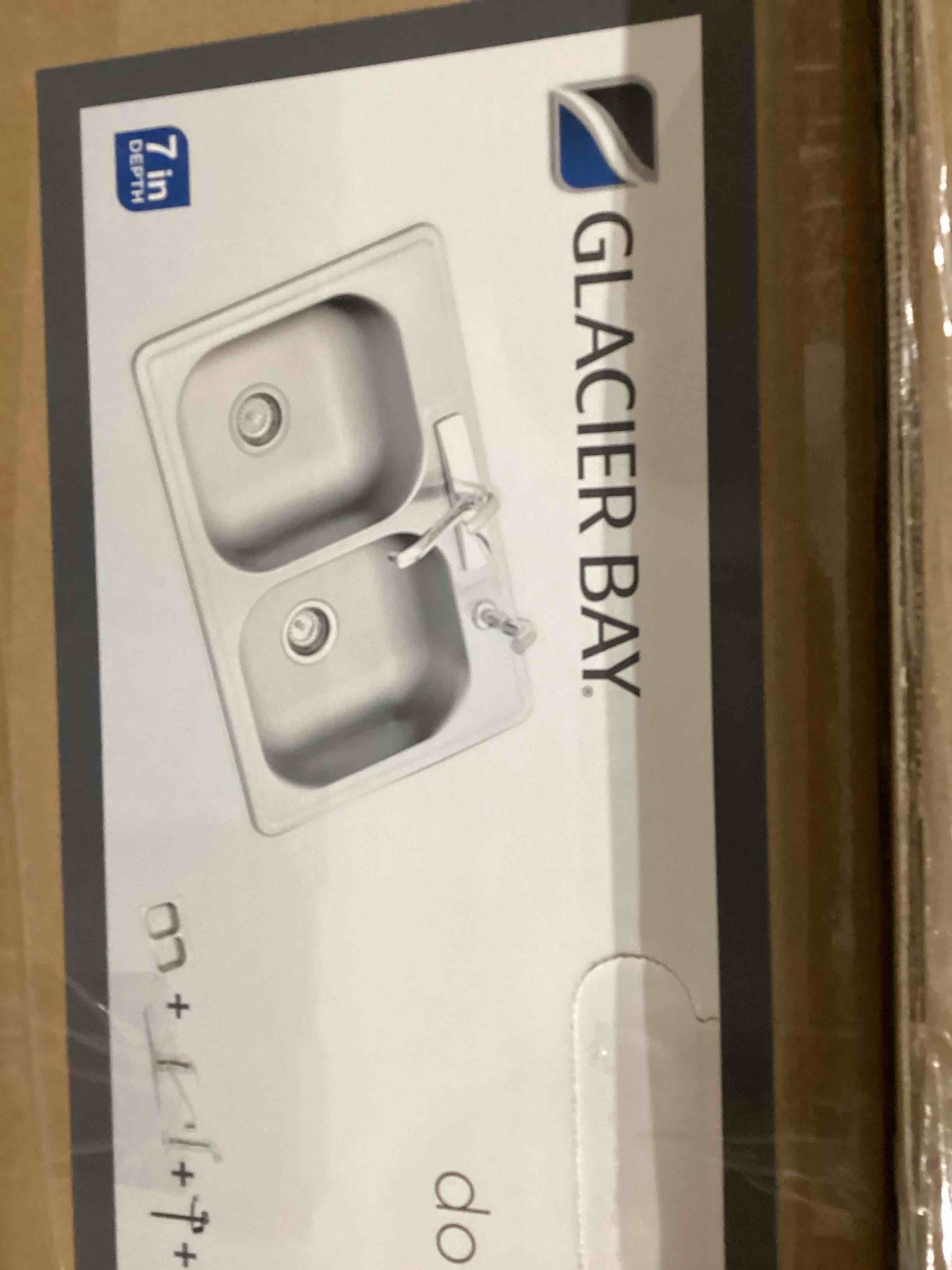 https://s3.amazonaws.com/lotting-images-prod/bidfta/PPE1589659_1752846136272.jpeg