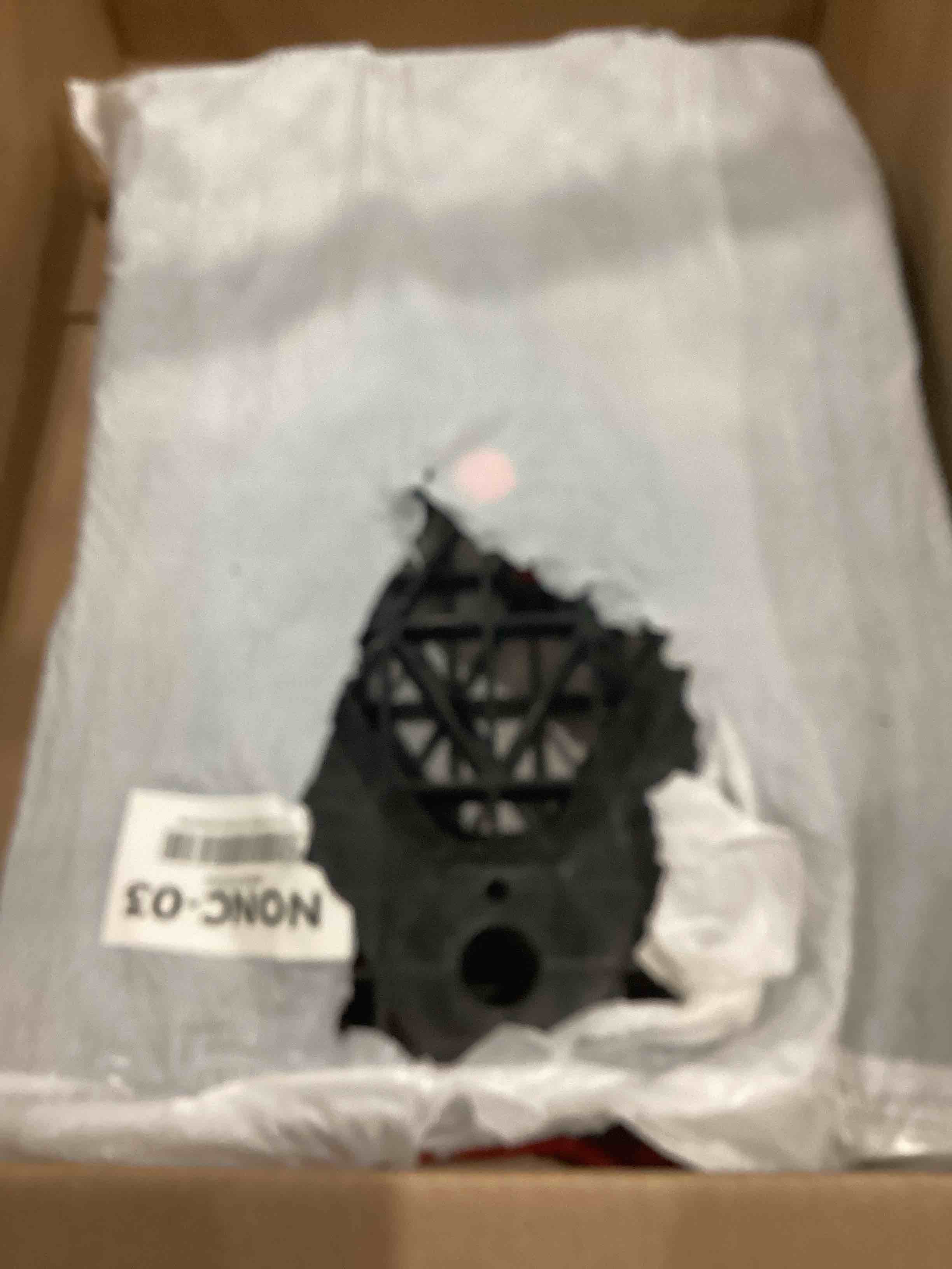 https://s3.amazonaws.com/lotting-images-prod/bidfta/PPE1590789_1754656977494.jpeg