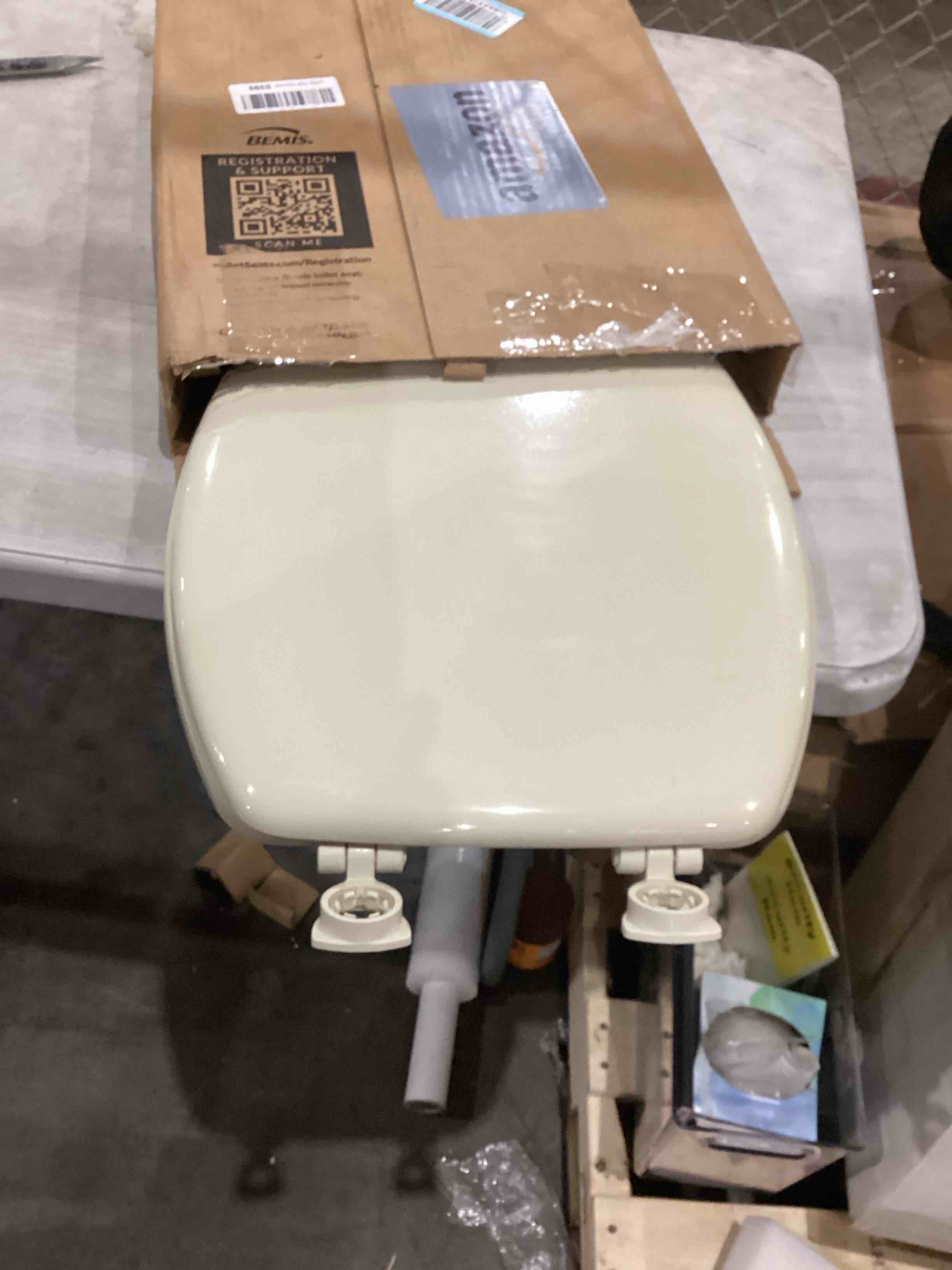 https://s3.amazonaws.com/lotting-images-prod/bidfta/PPE1590791_1754657395374.jpeg