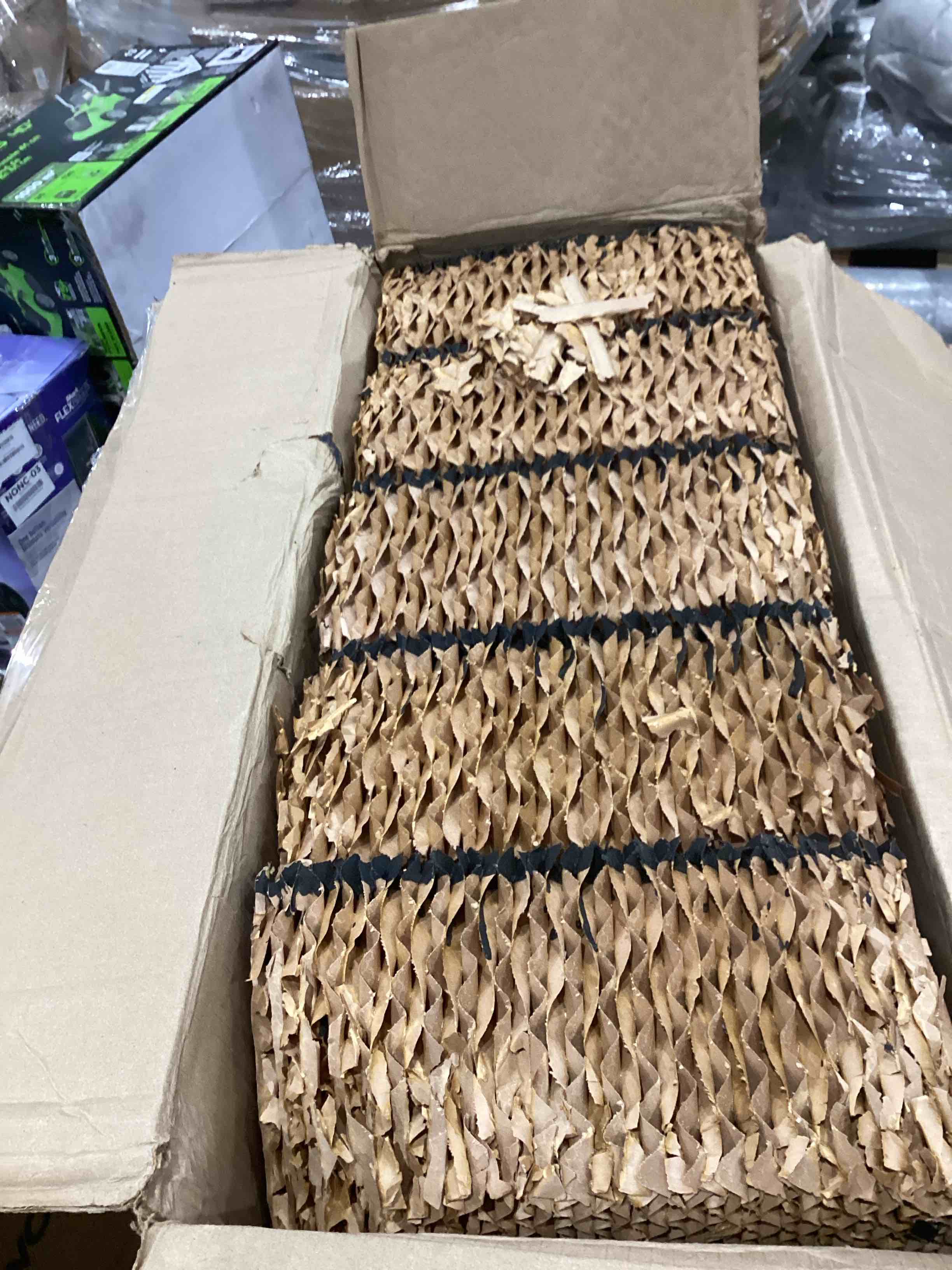 https://s3.amazonaws.com/lotting-images-prod/bidfta/PPE1590810_1754663984224.jpeg