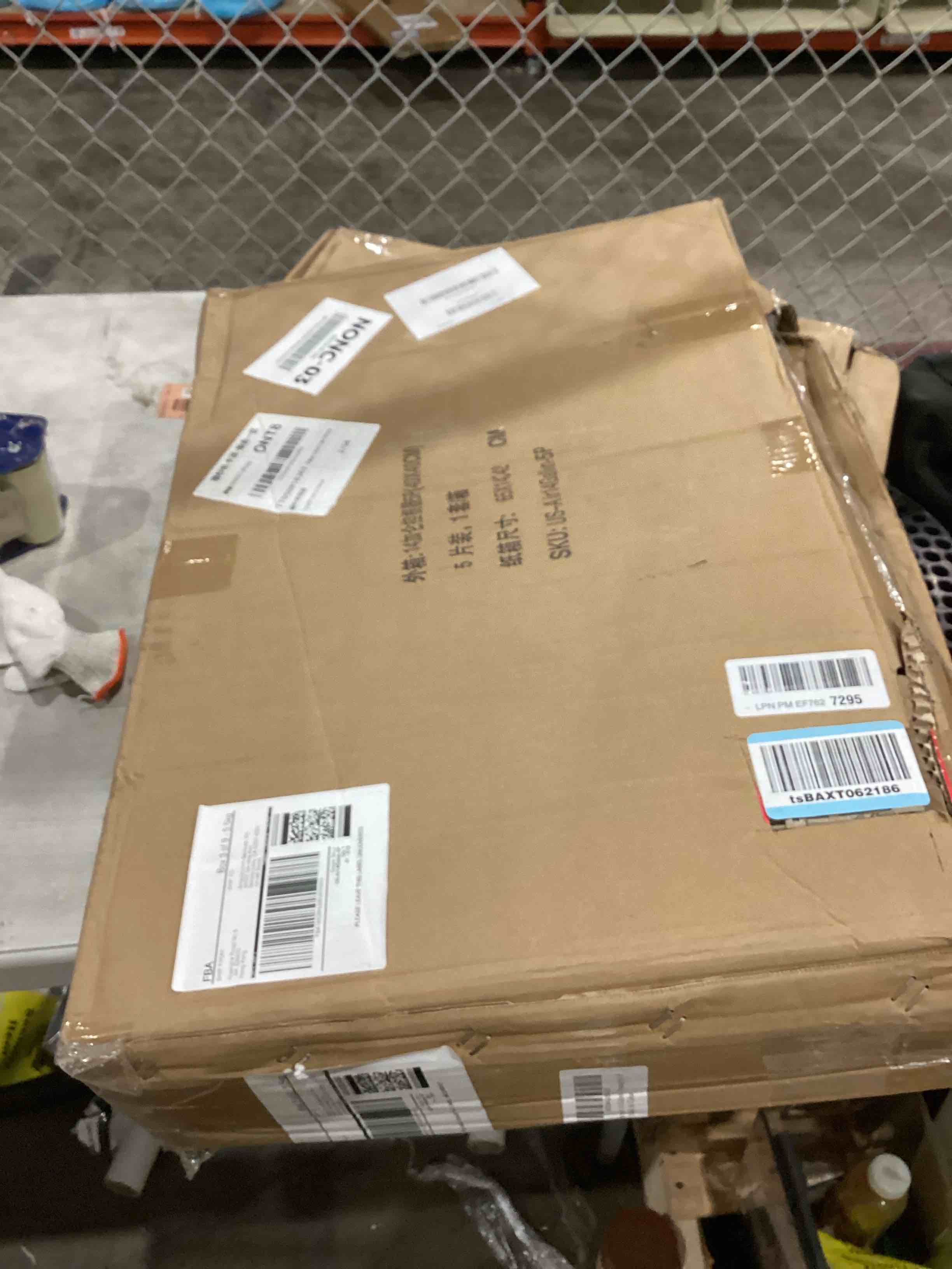 https://s3.amazonaws.com/lotting-images-prod/bidfta/PPE1590869_1754933441216.jpeg