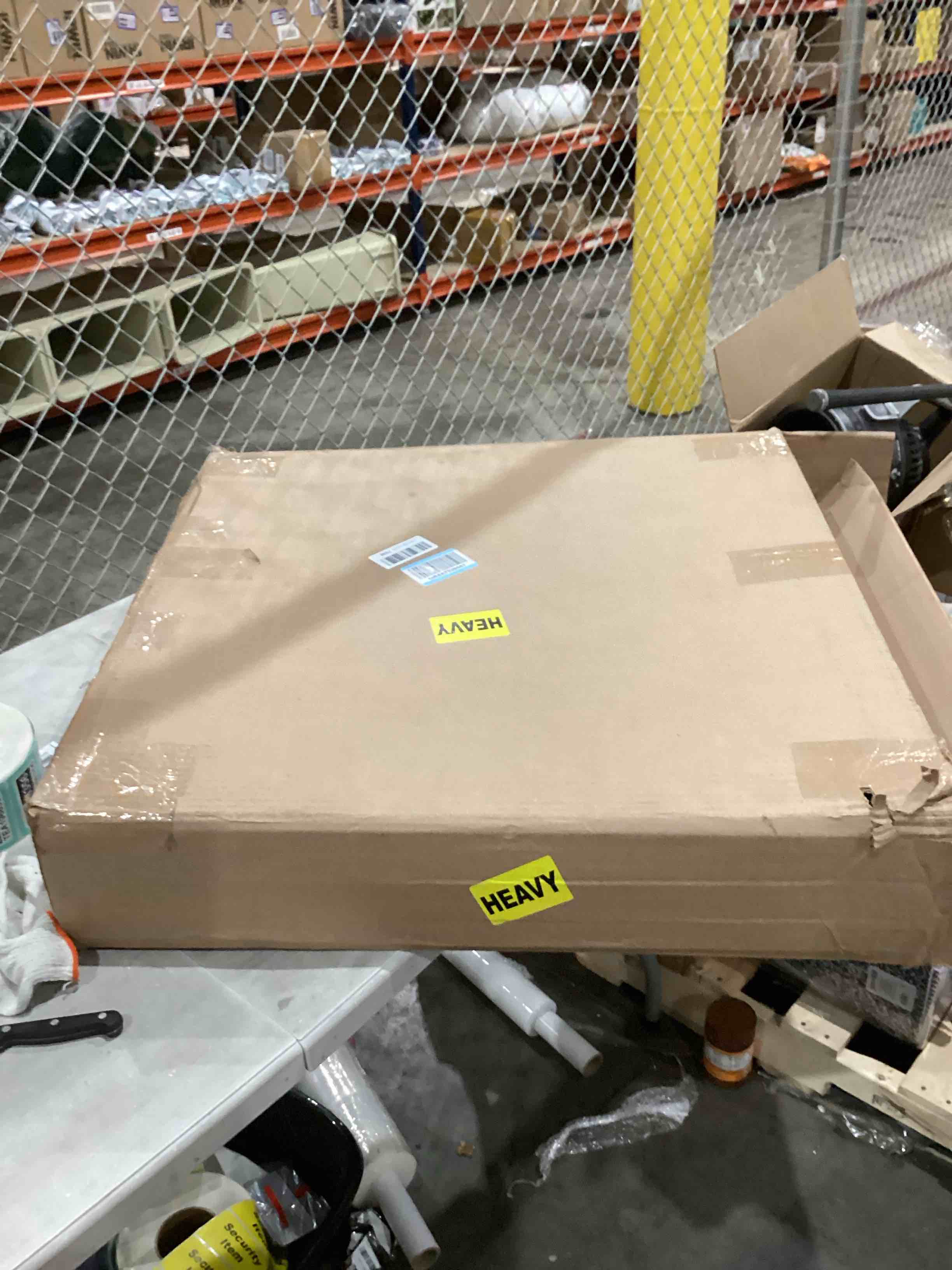 https://s3.amazonaws.com/lotting-images-prod/bidfta/PPE1590874_1754934420387.jpeg