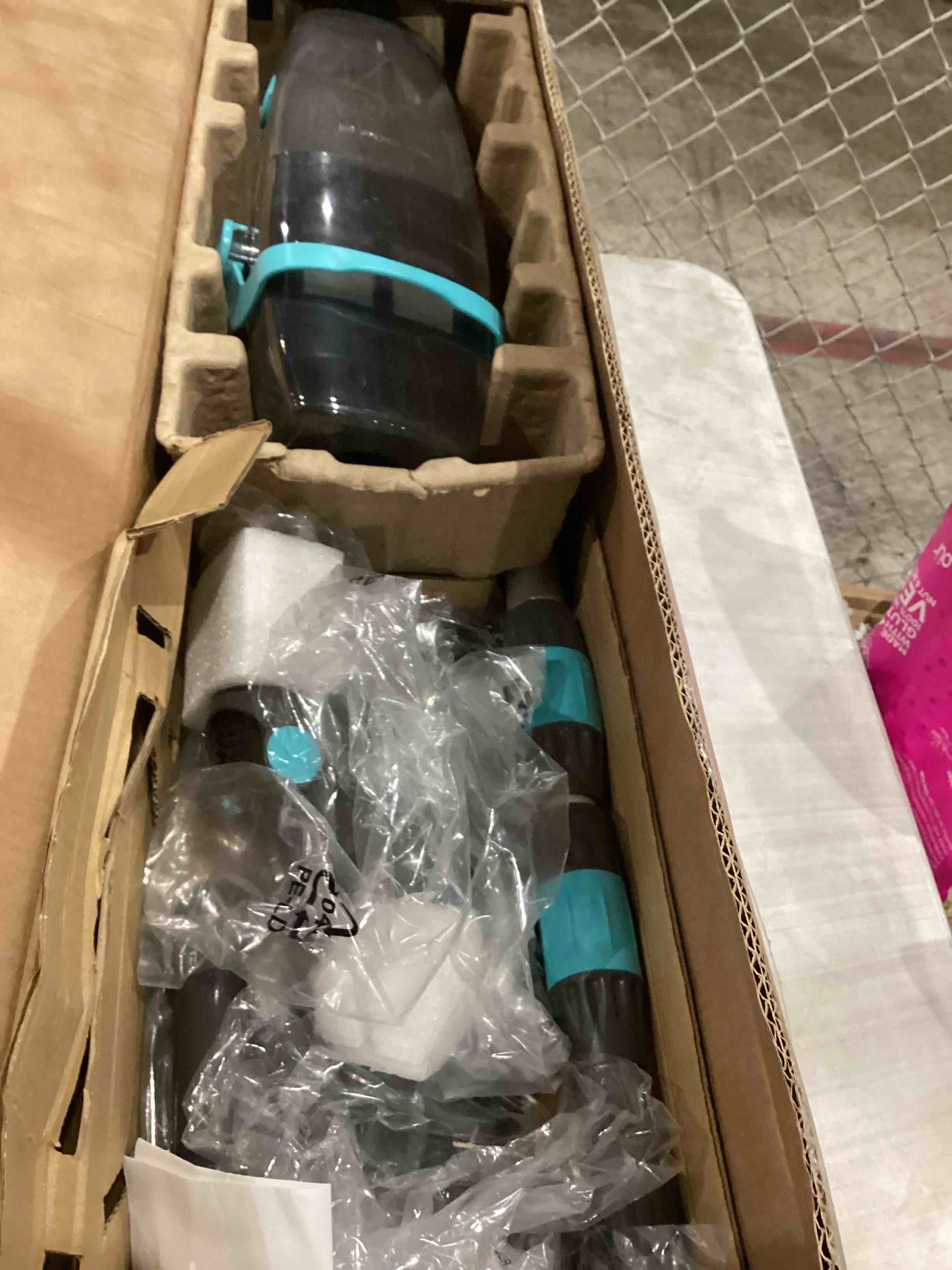 https://s3.amazonaws.com/lotting-images-prod/bidfta/PPE1590877_1754936375687.jpeg