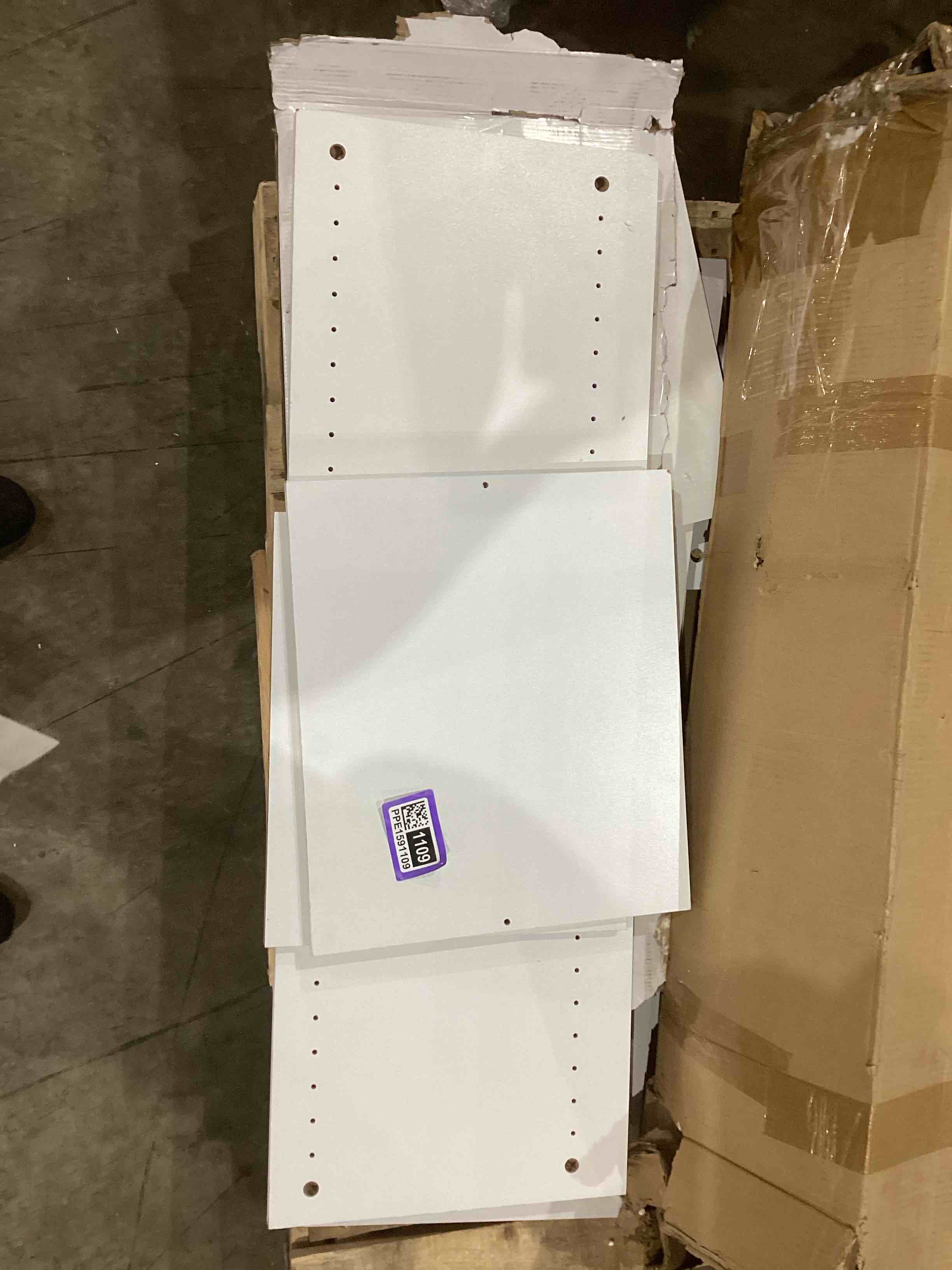 https://s3.amazonaws.com/lotting-images-prod/bidfta/PPE1591109_1749570604694.jpeg
