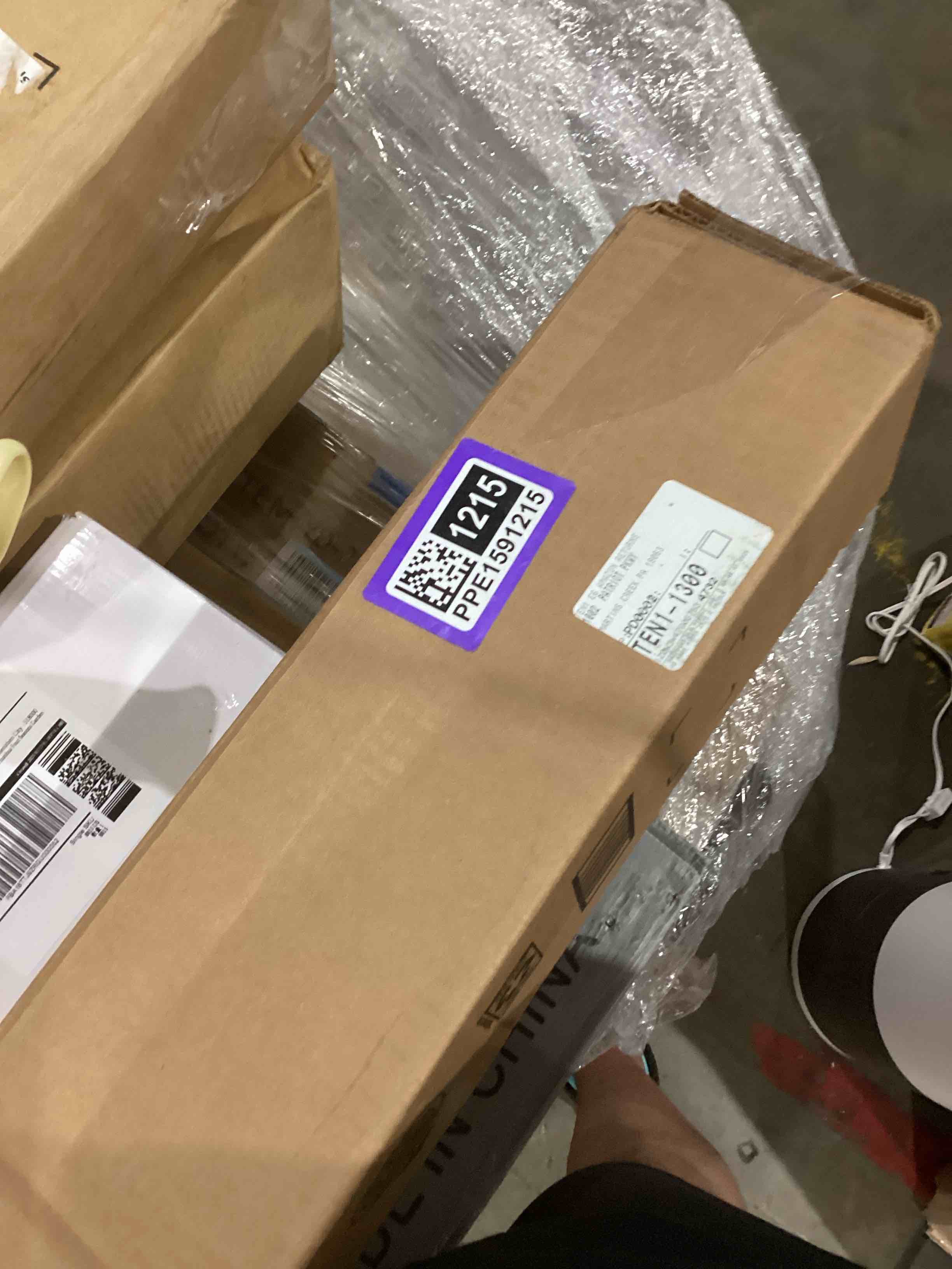 https://s3.amazonaws.com/lotting-images-prod/bidfta/PPE1591215_1749656537614.jpeg