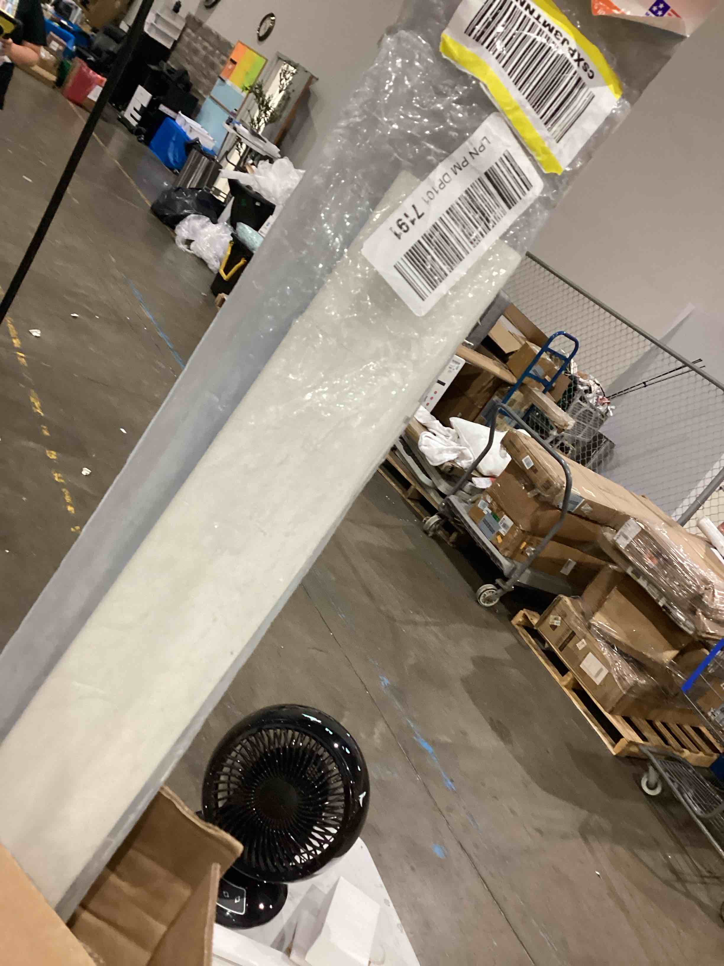 https://s3.amazonaws.com/lotting-images-prod/bidfta/PPE1591831_1750429449802.jpeg