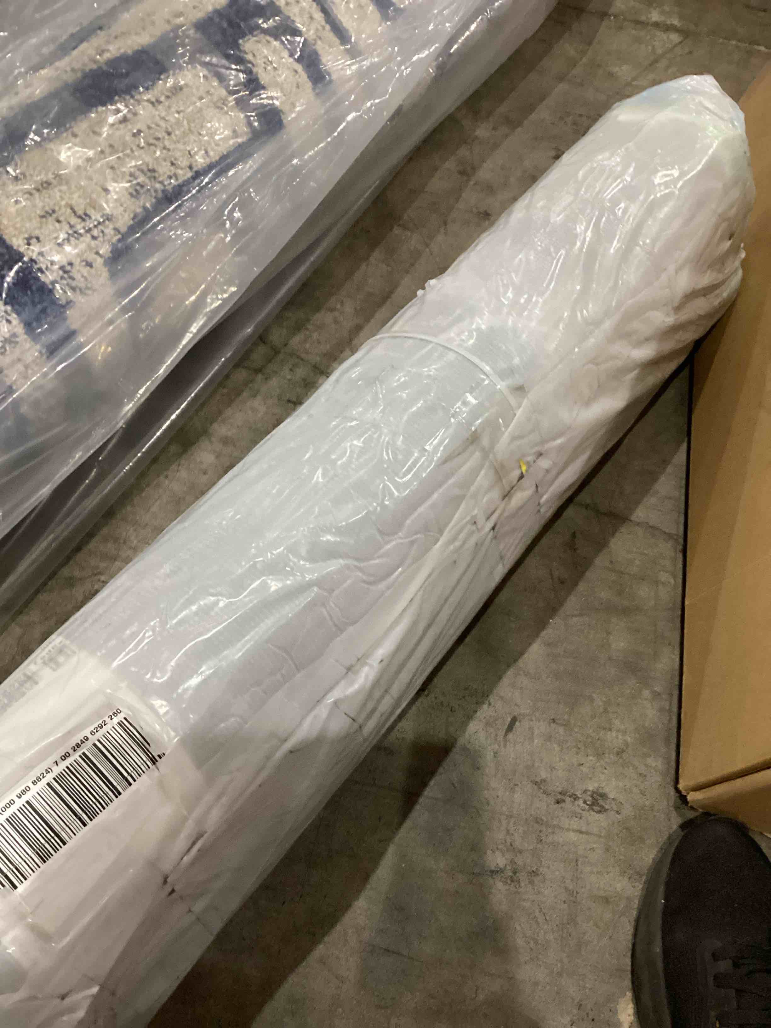 gray area rug 
