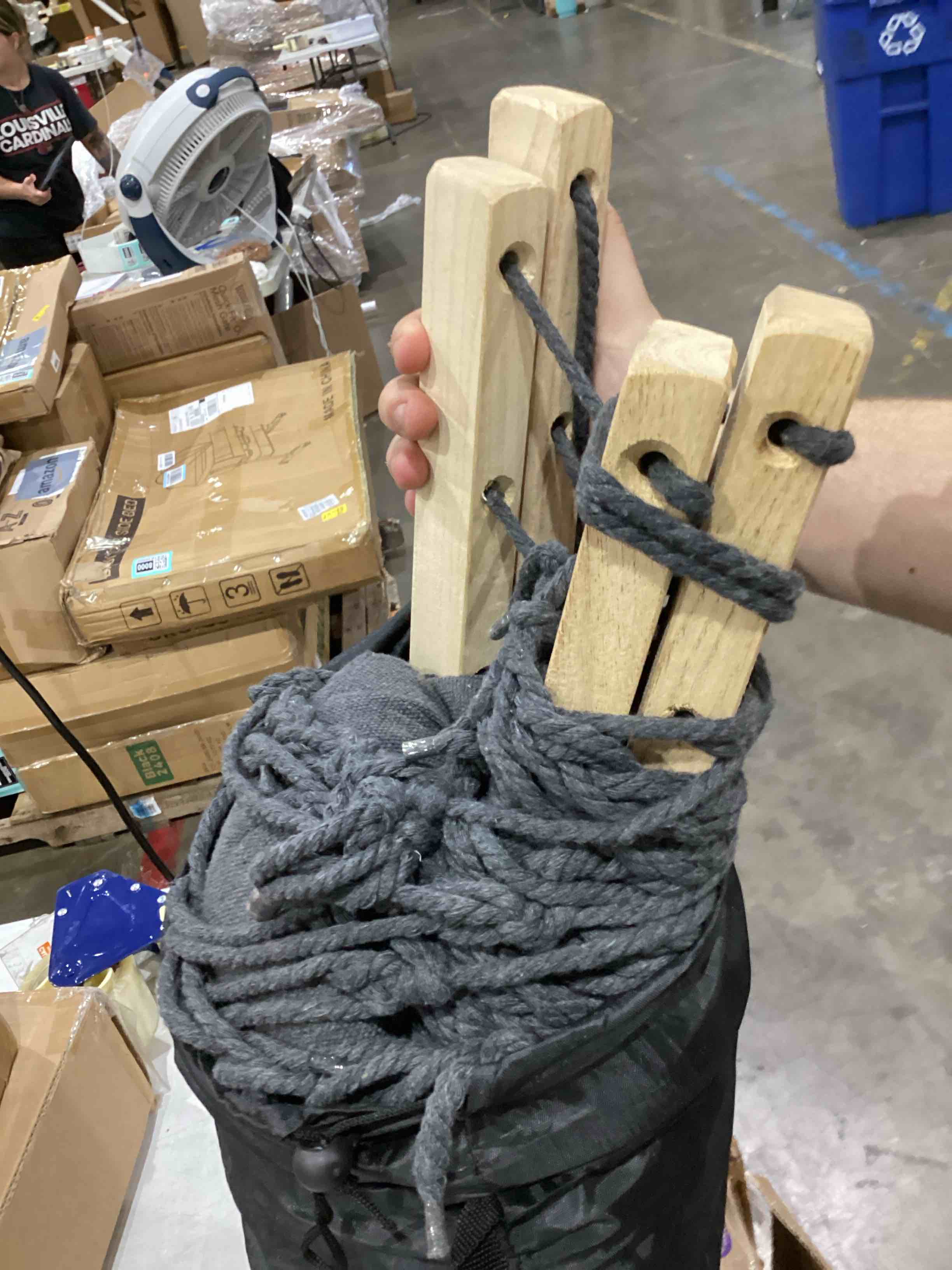 https://s3.amazonaws.com/lotting-images-prod/bidfta/PPE1592421_1751031856322.jpeg