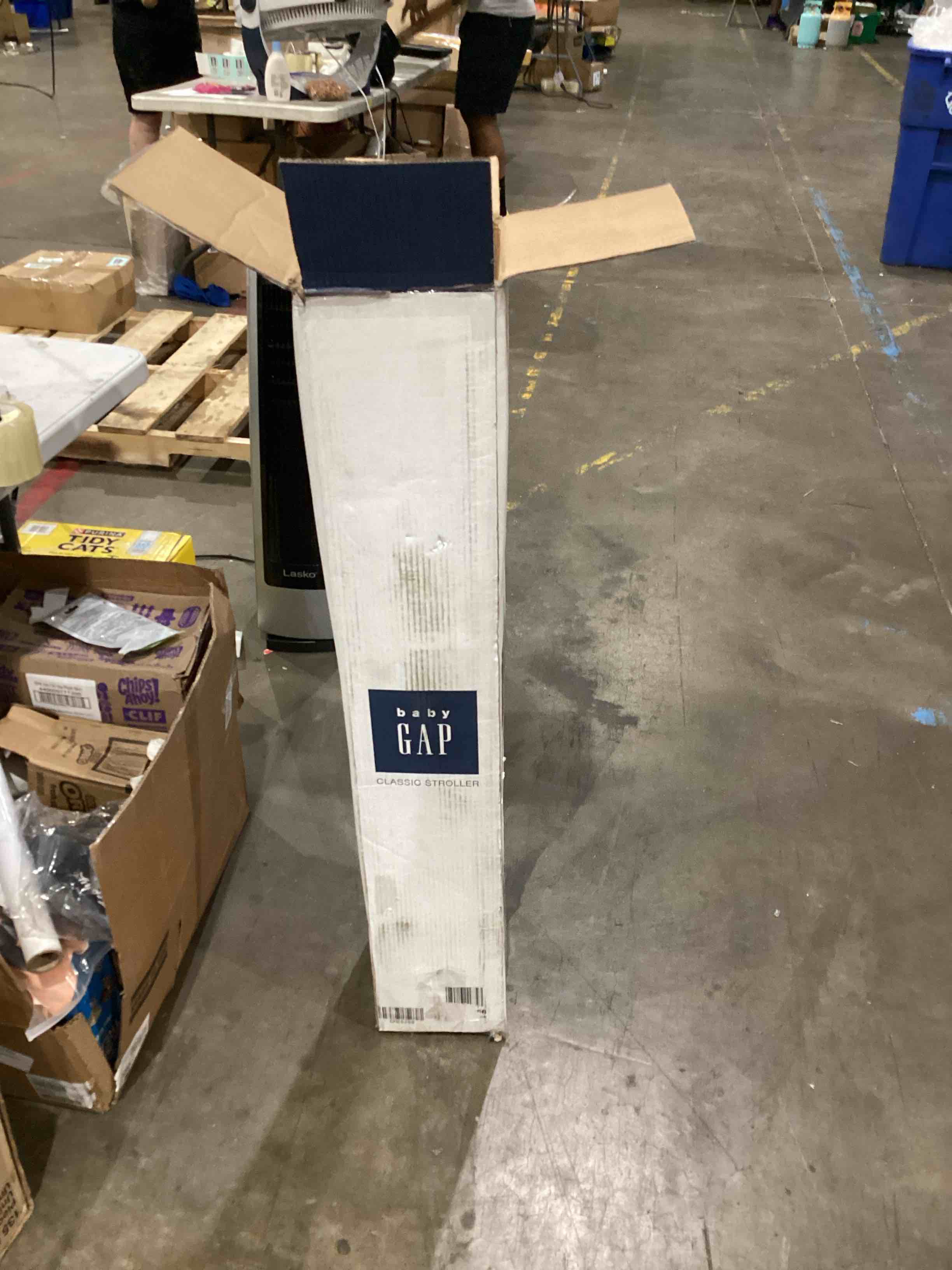 https://s3.amazonaws.com/lotting-images-prod/bidfta/PPE1592424_1751032688929.jpeg