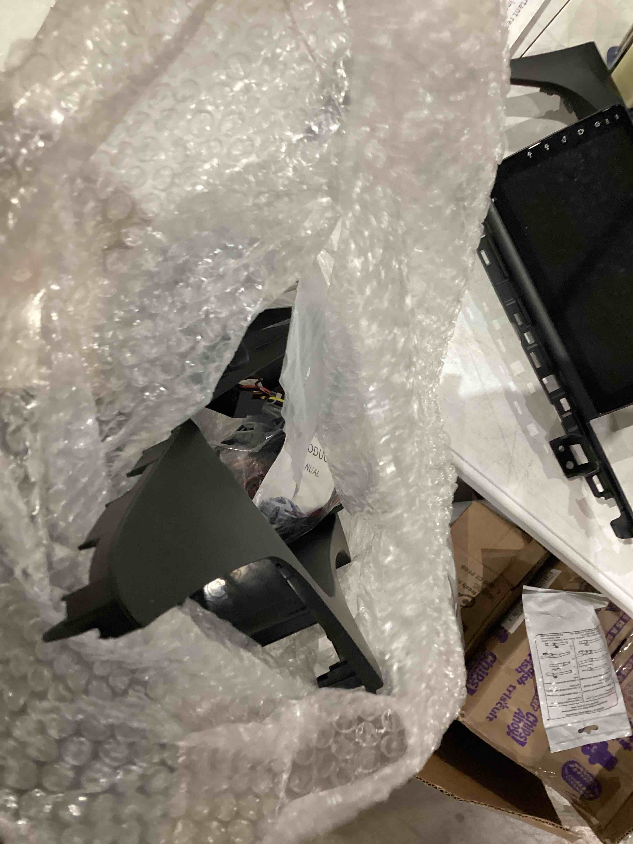 https://s3.amazonaws.com/lotting-images-prod/bidfta/PPE1592429_1751034339327.jpeg