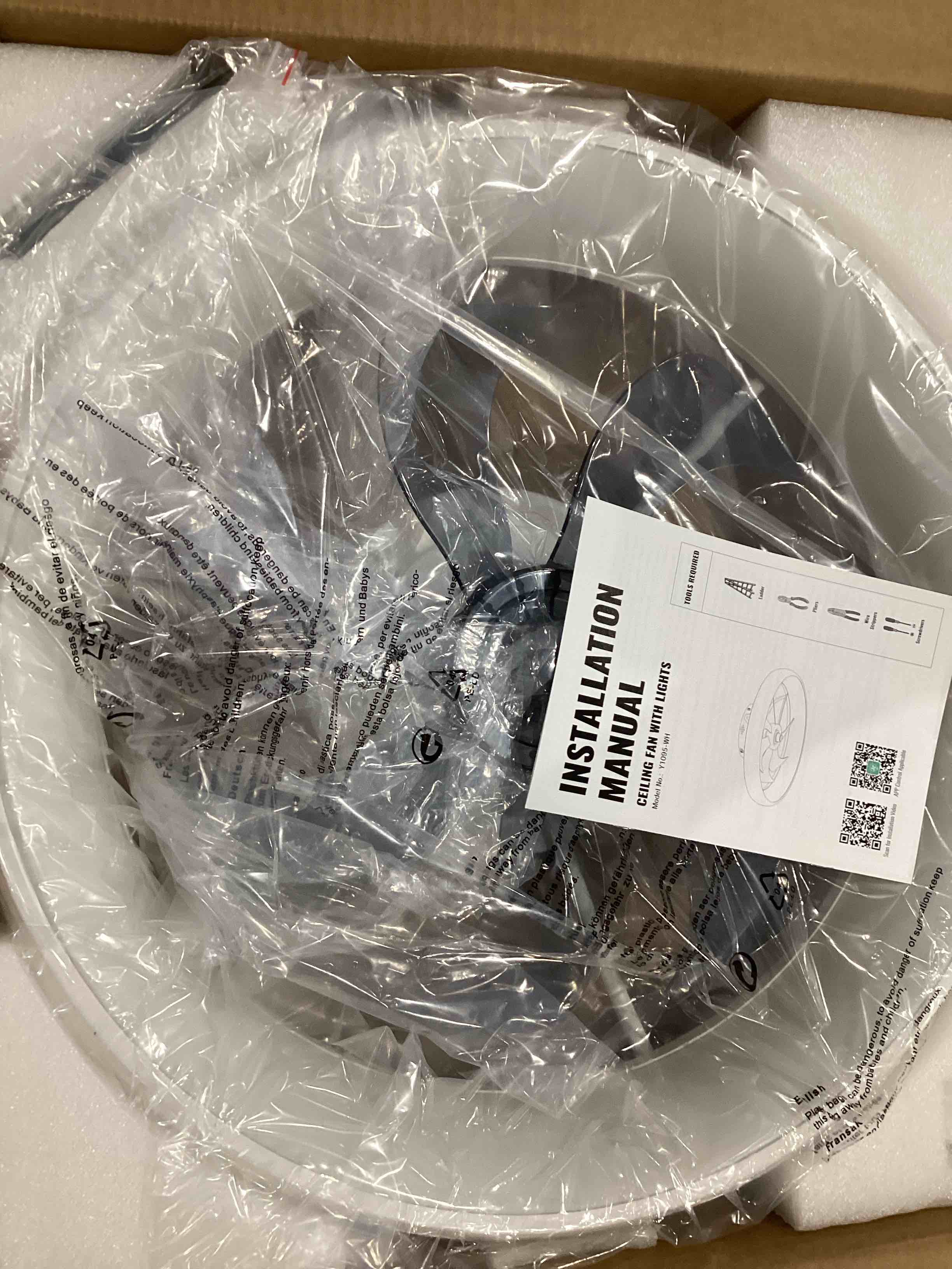 https://s3.amazonaws.com/lotting-images-prod/bidfta/PPE1592712_1751287785198.jpeg