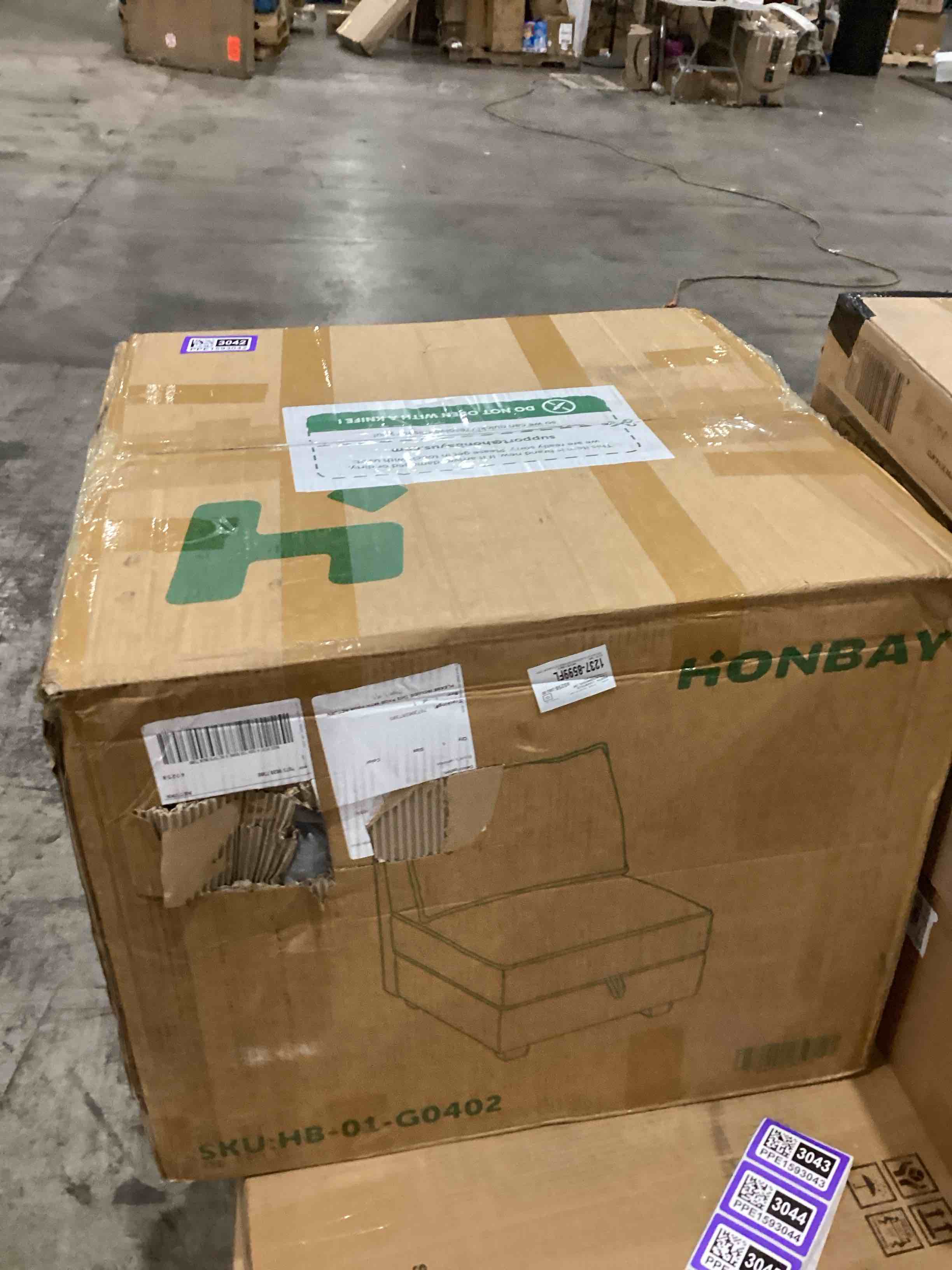 https://s3.amazonaws.com/lotting-images-prod/bidfta/PPE1593042_1751907726329.jpeg