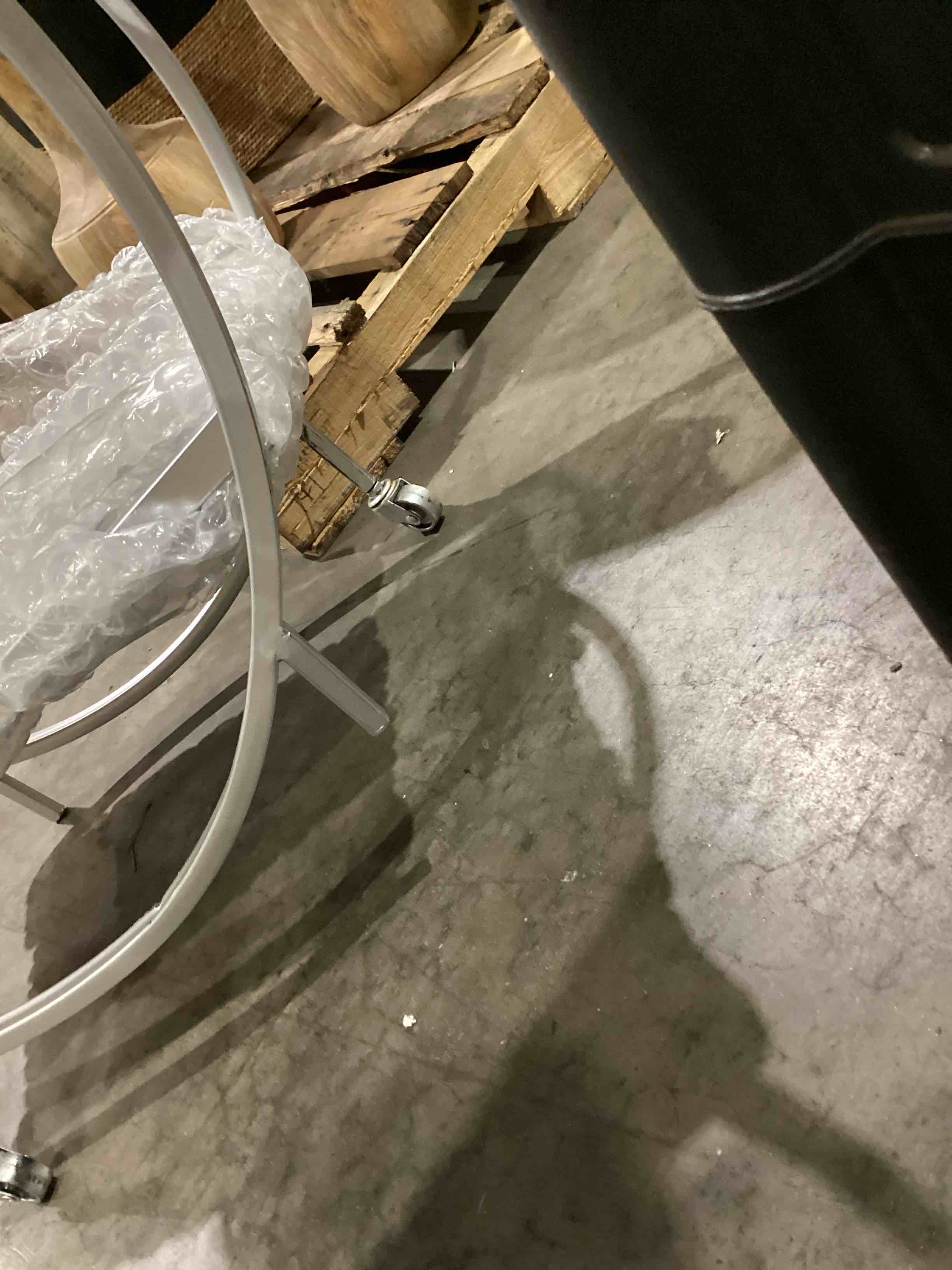 https://s3.amazonaws.com/lotting-images-prod/bidfta/PPE1593073_1751989507812.jpeg