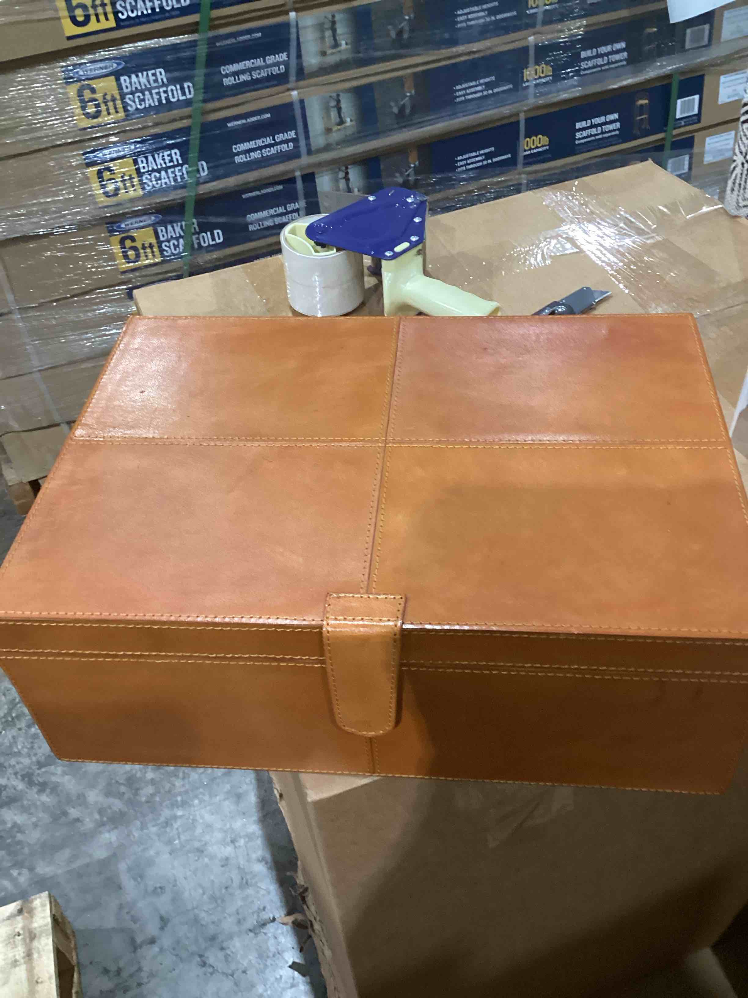 https://s3.amazonaws.com/lotting-images-prod/bidfta/PPE1593578_1752513531784.jpeg