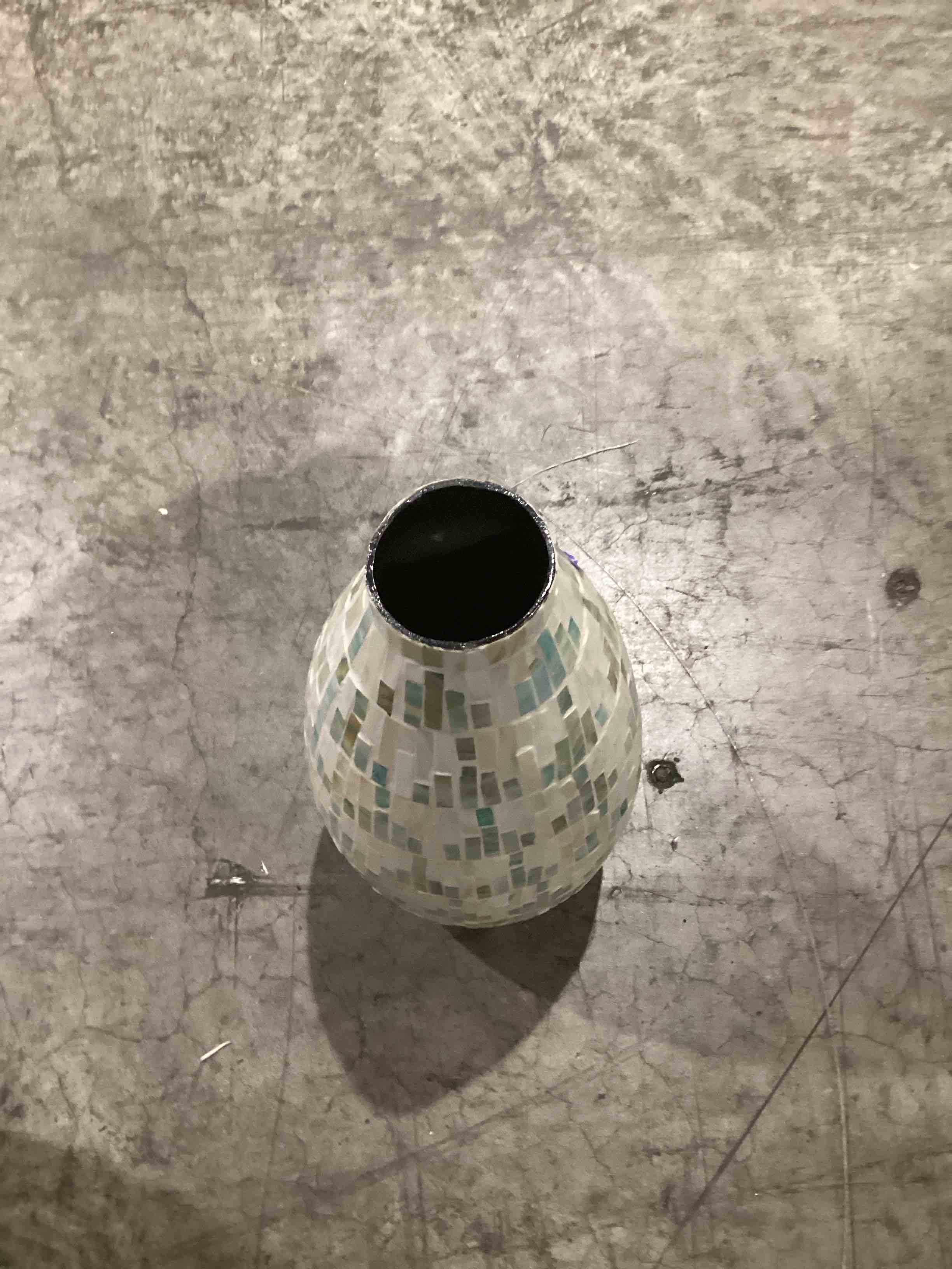 https://s3.amazonaws.com/lotting-images-prod/bidfta/PPE1593587_1752518161478.jpeg
