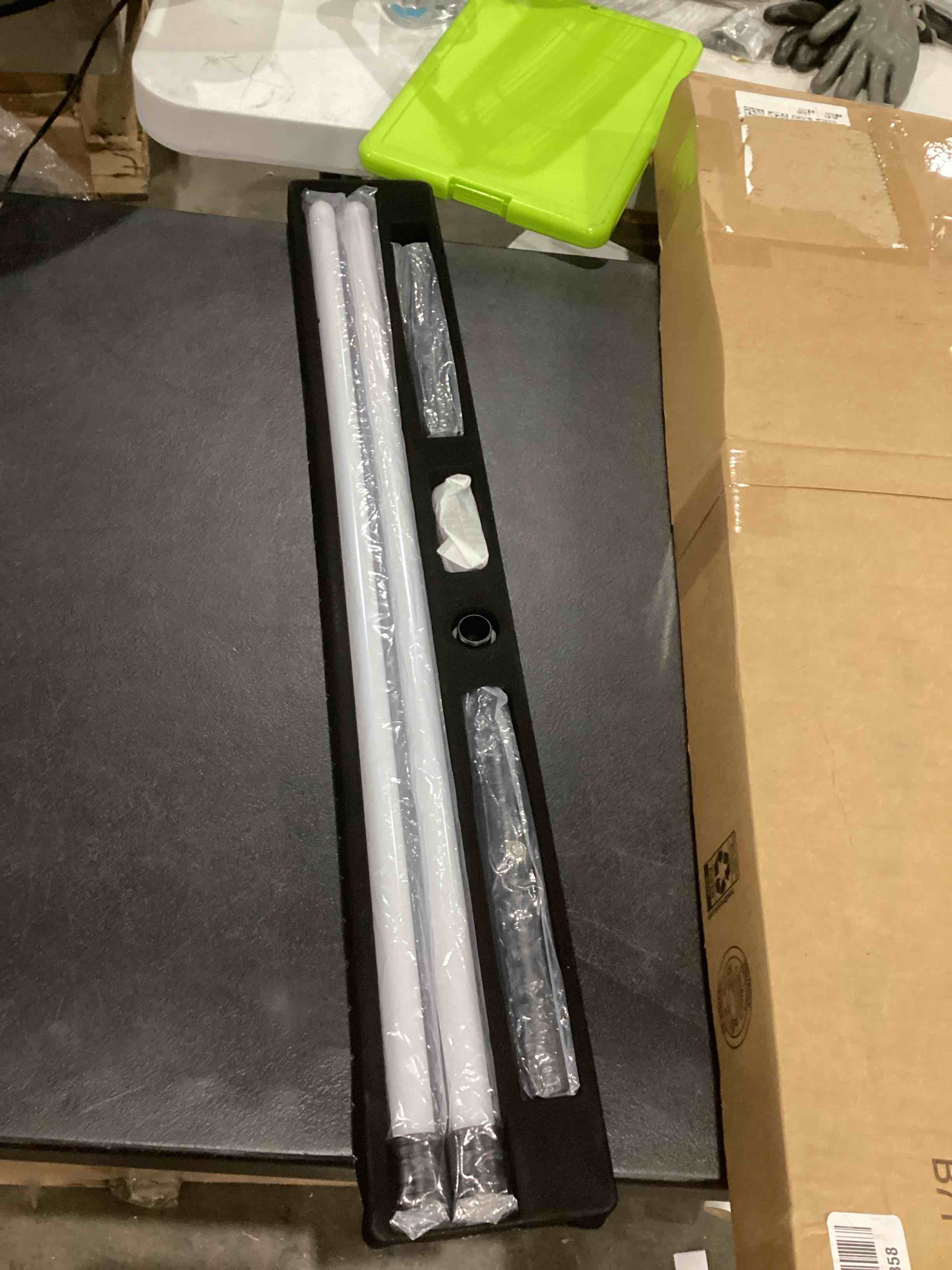 https://s3.amazonaws.com/lotting-images-prod/bidfta/PPE1594148_1751563736746.jpeg