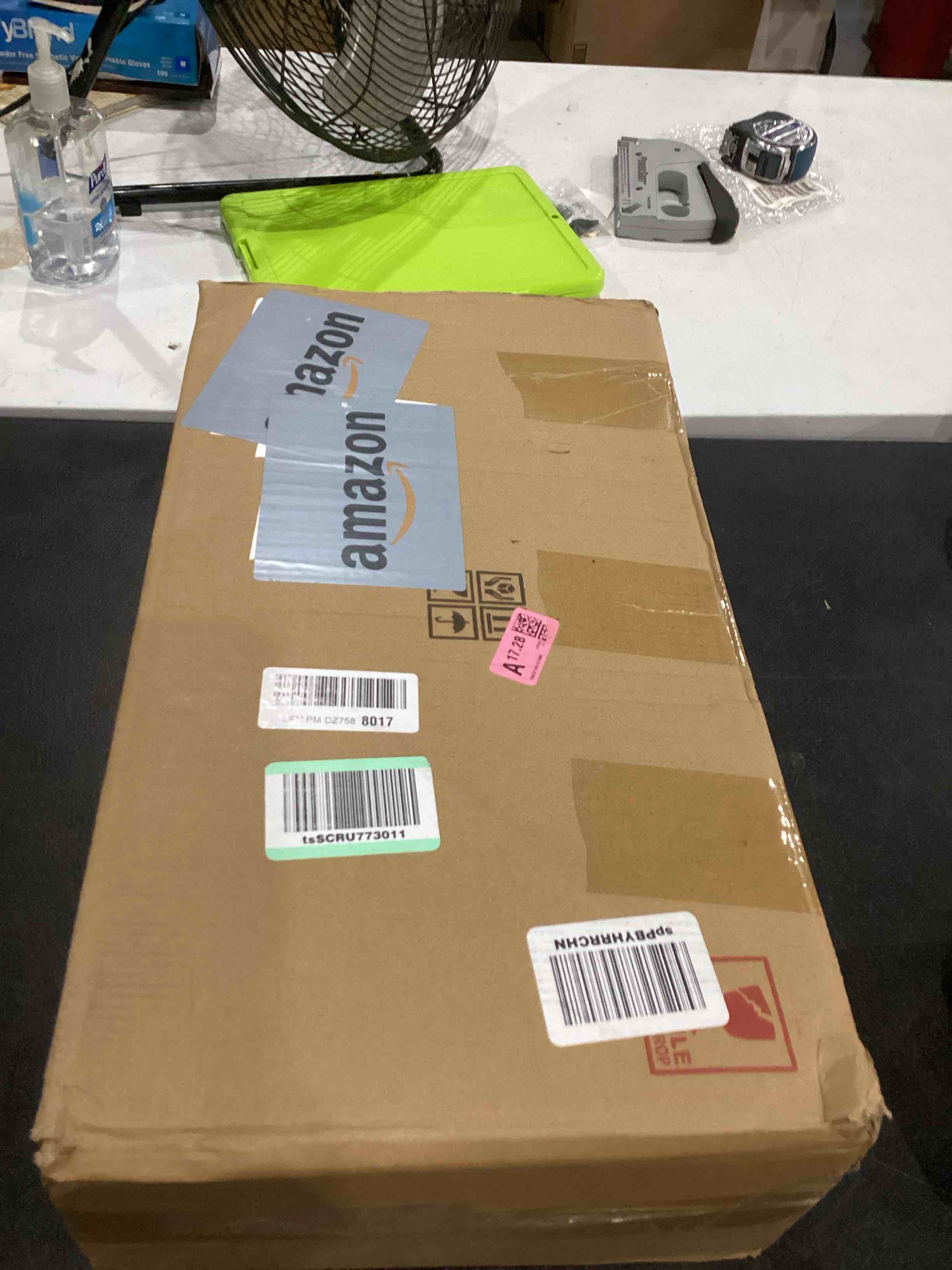 https://s3.amazonaws.com/lotting-images-prod/bidfta/PPE1594238_1751888065632.jpeg