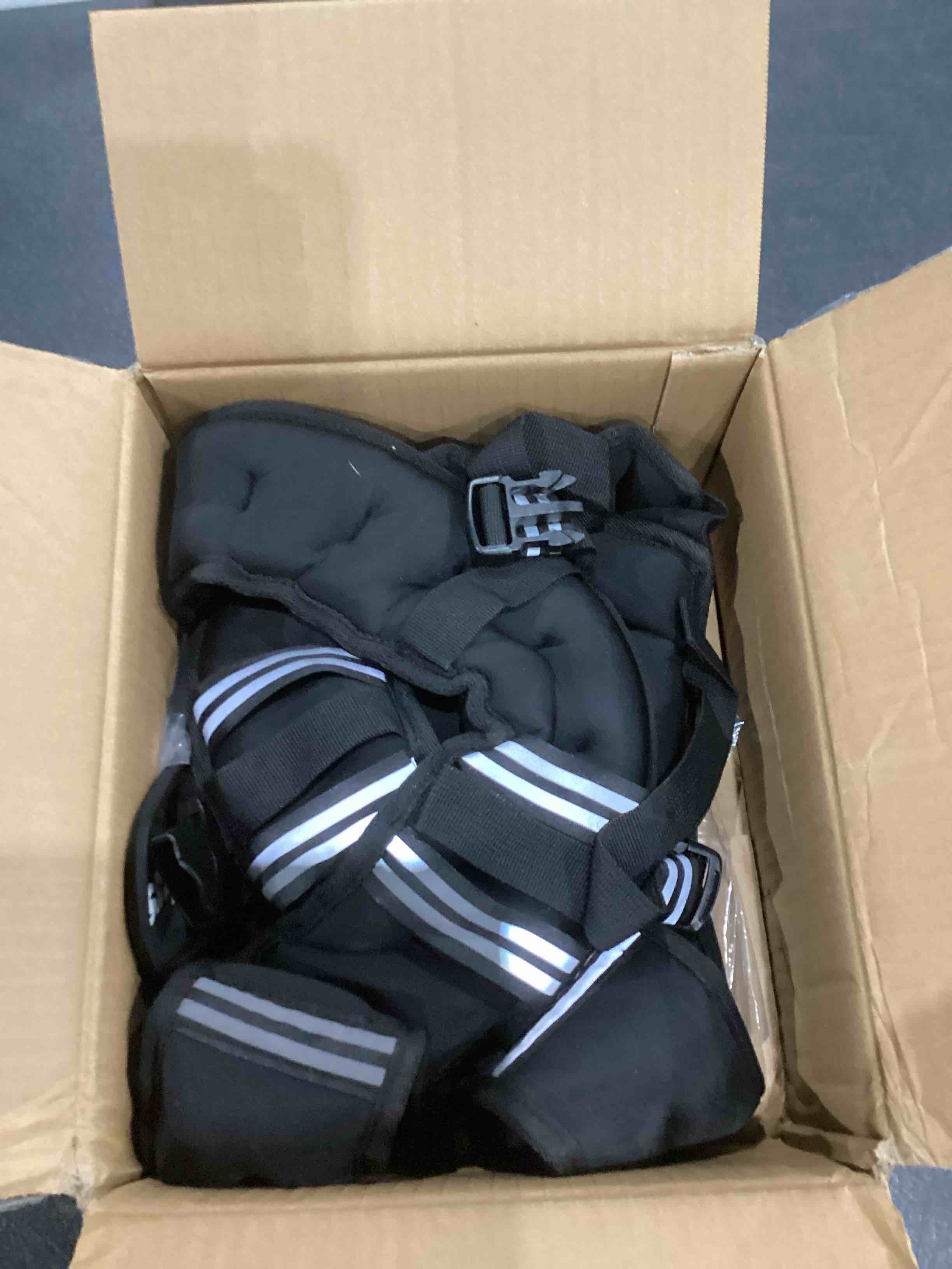 https://s3.amazonaws.com/lotting-images-prod/bidfta/PPE1594240_1751888541641.jpeg