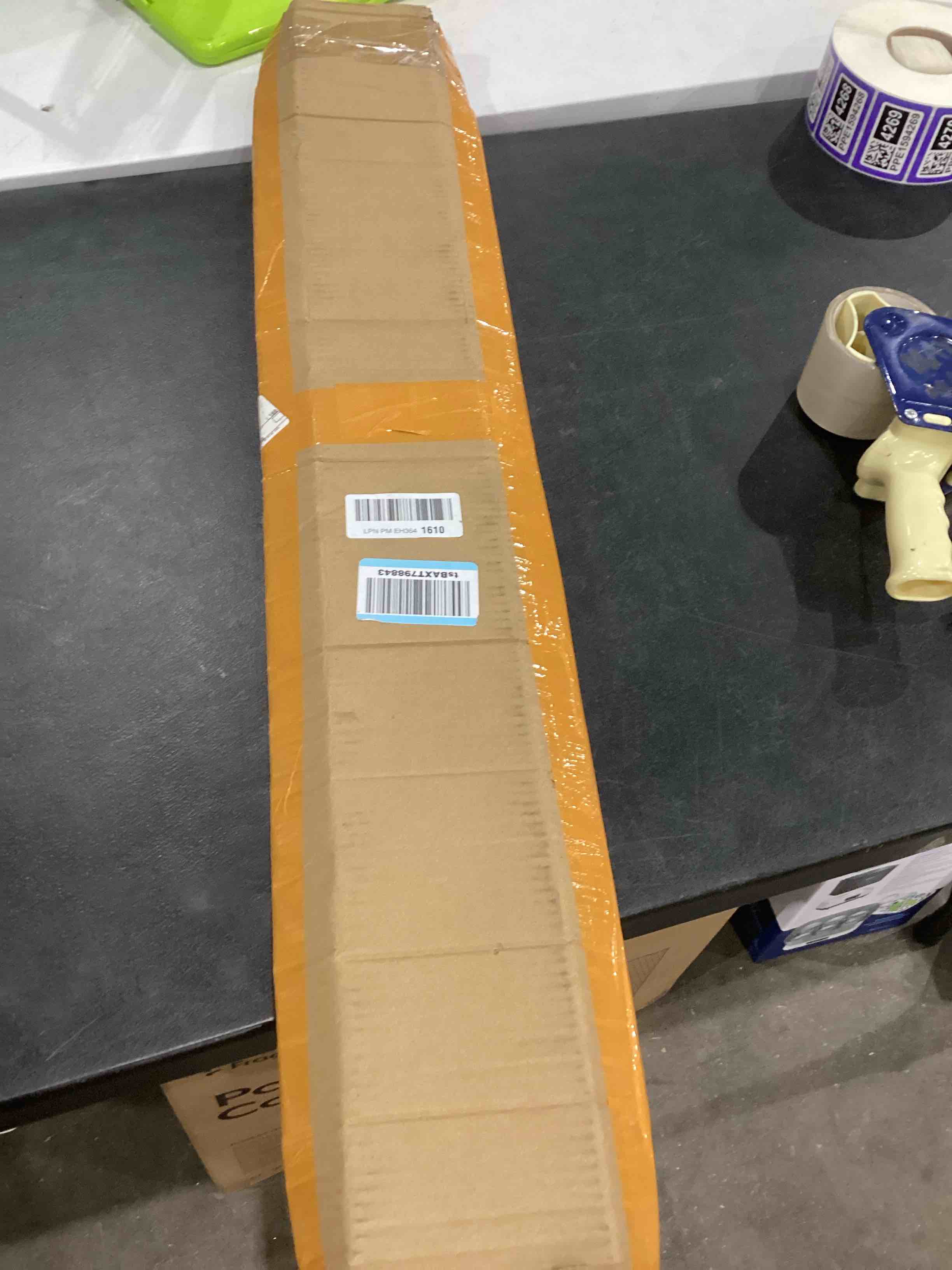 https://s3.amazonaws.com/lotting-images-prod/bidfta/PPE1594258_1751891893779.jpeg