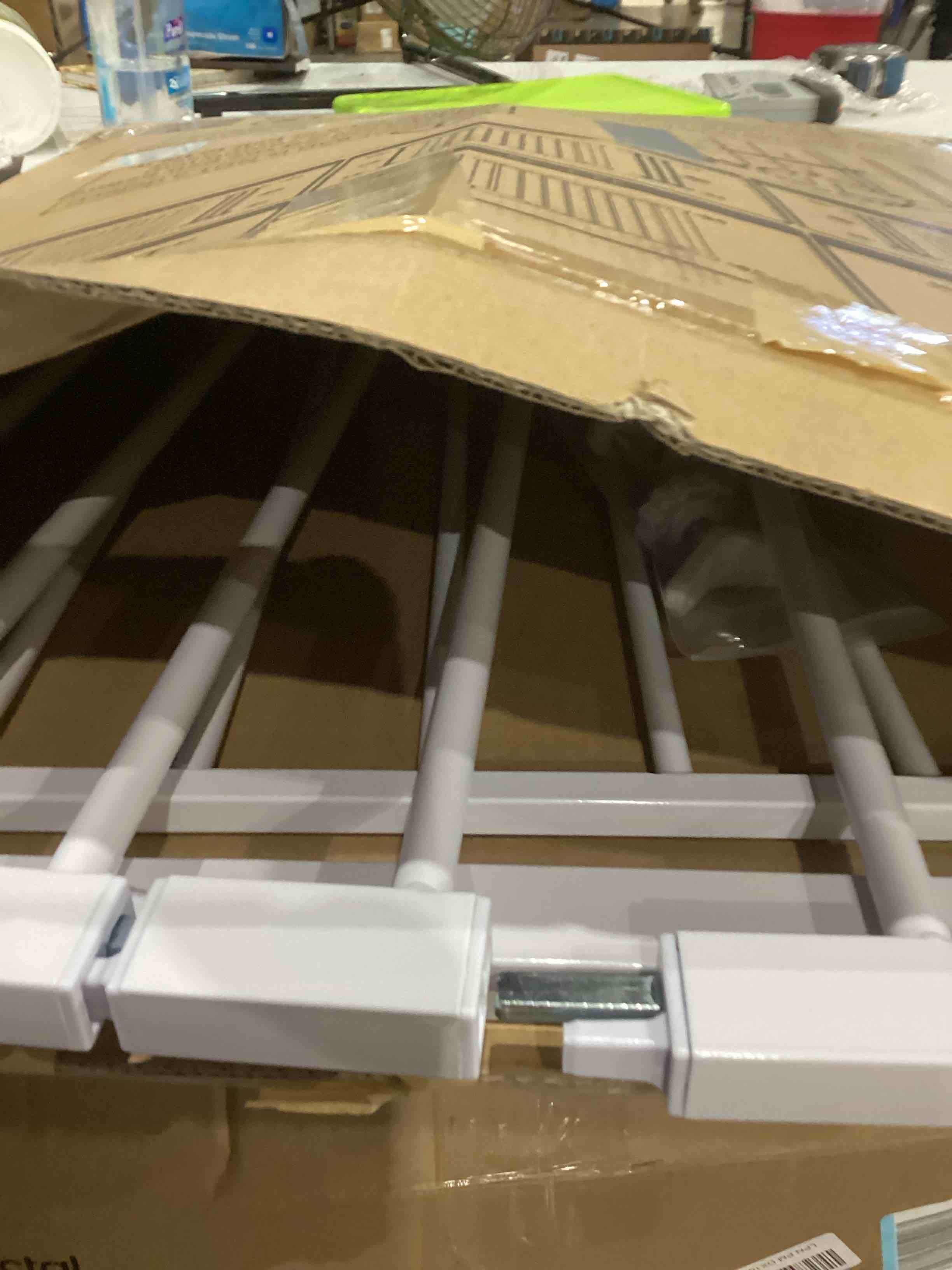 https://s3.amazonaws.com/lotting-images-prod/bidfta/PPE1594261_1751892952751.jpeg