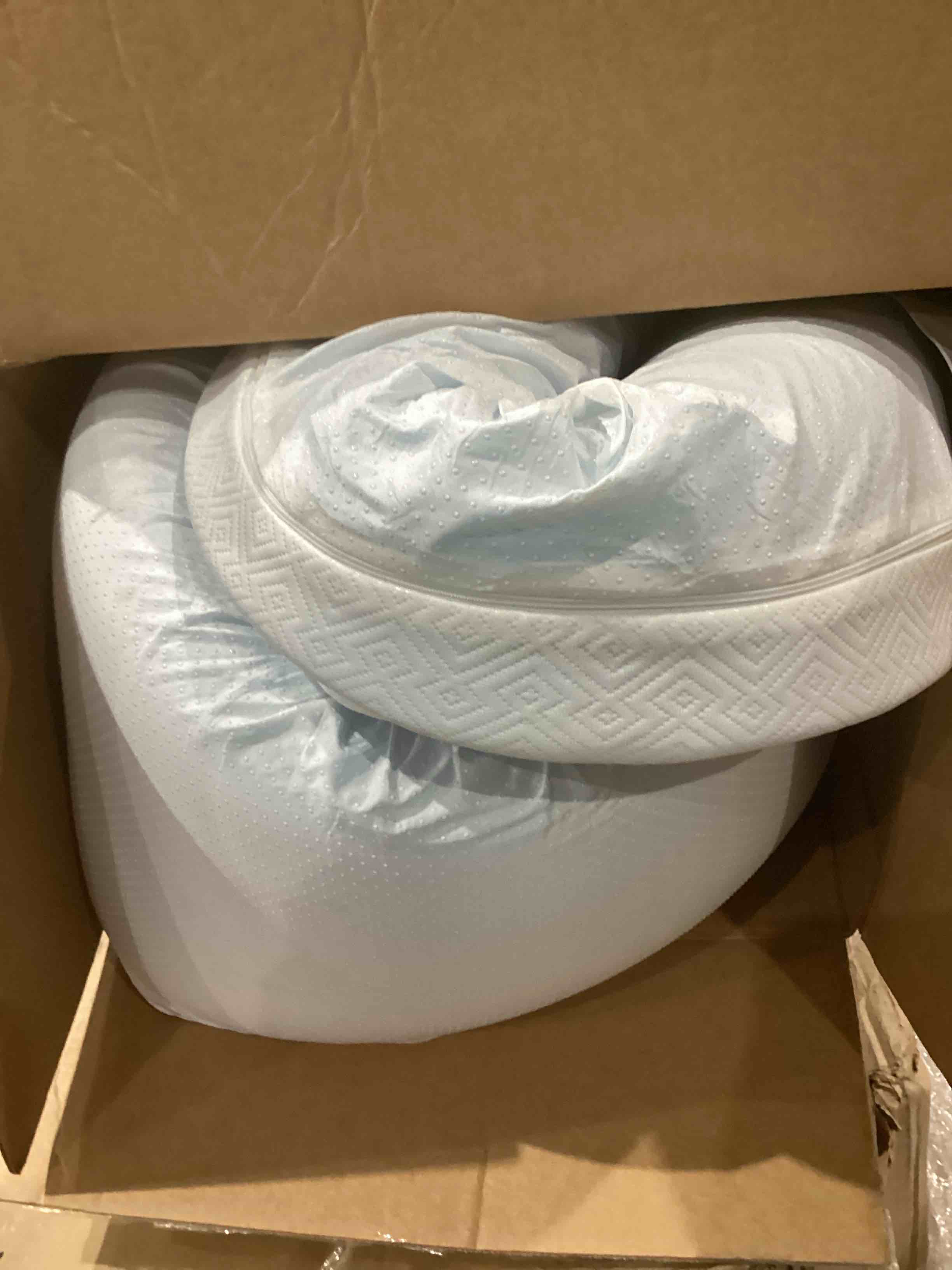 https://s3.amazonaws.com/lotting-images-prod/bidfta/PPE1594918_1752679258900.jpeg